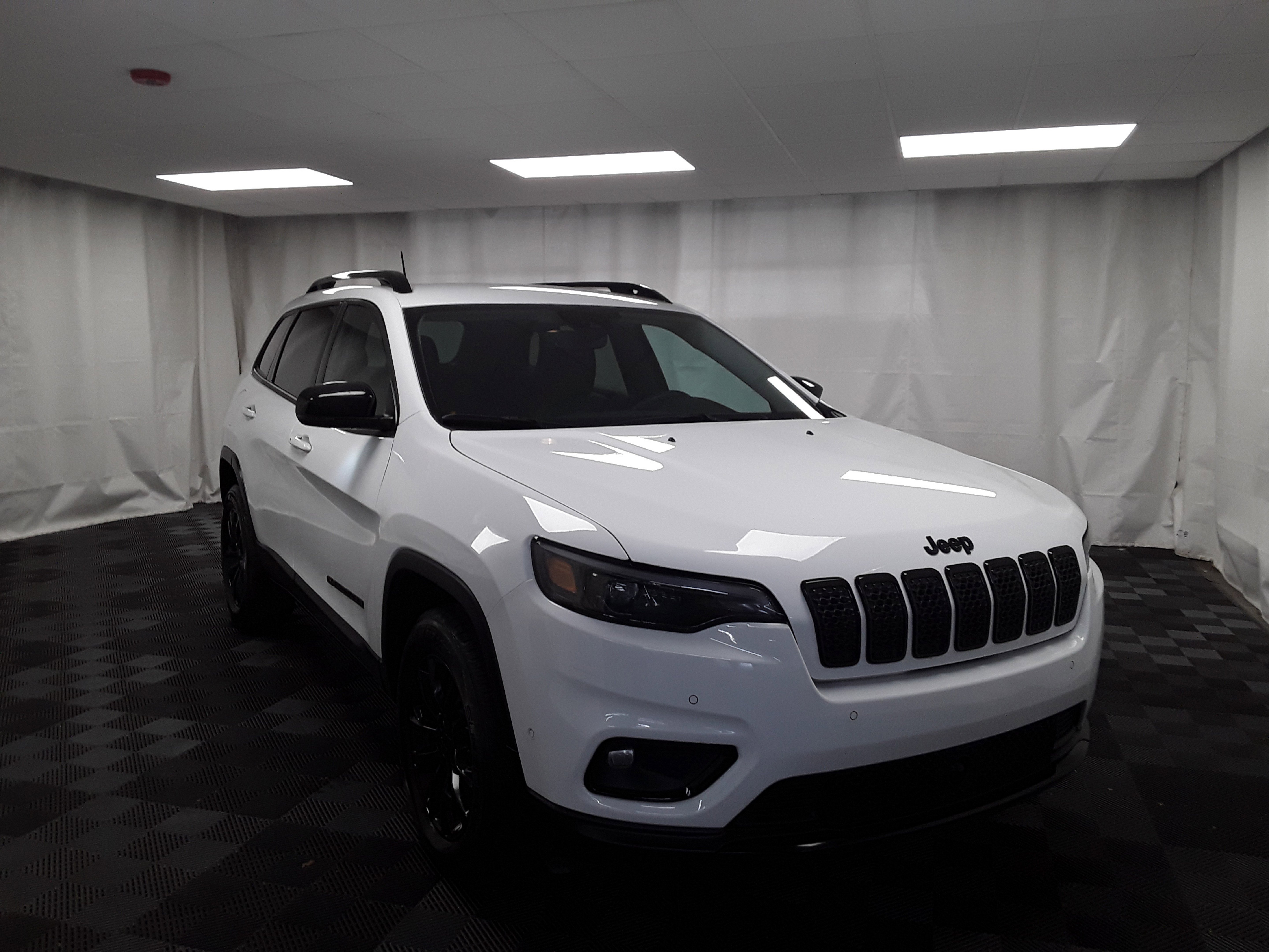 2023 Jeep Cherokee Altitude Lux 4x4