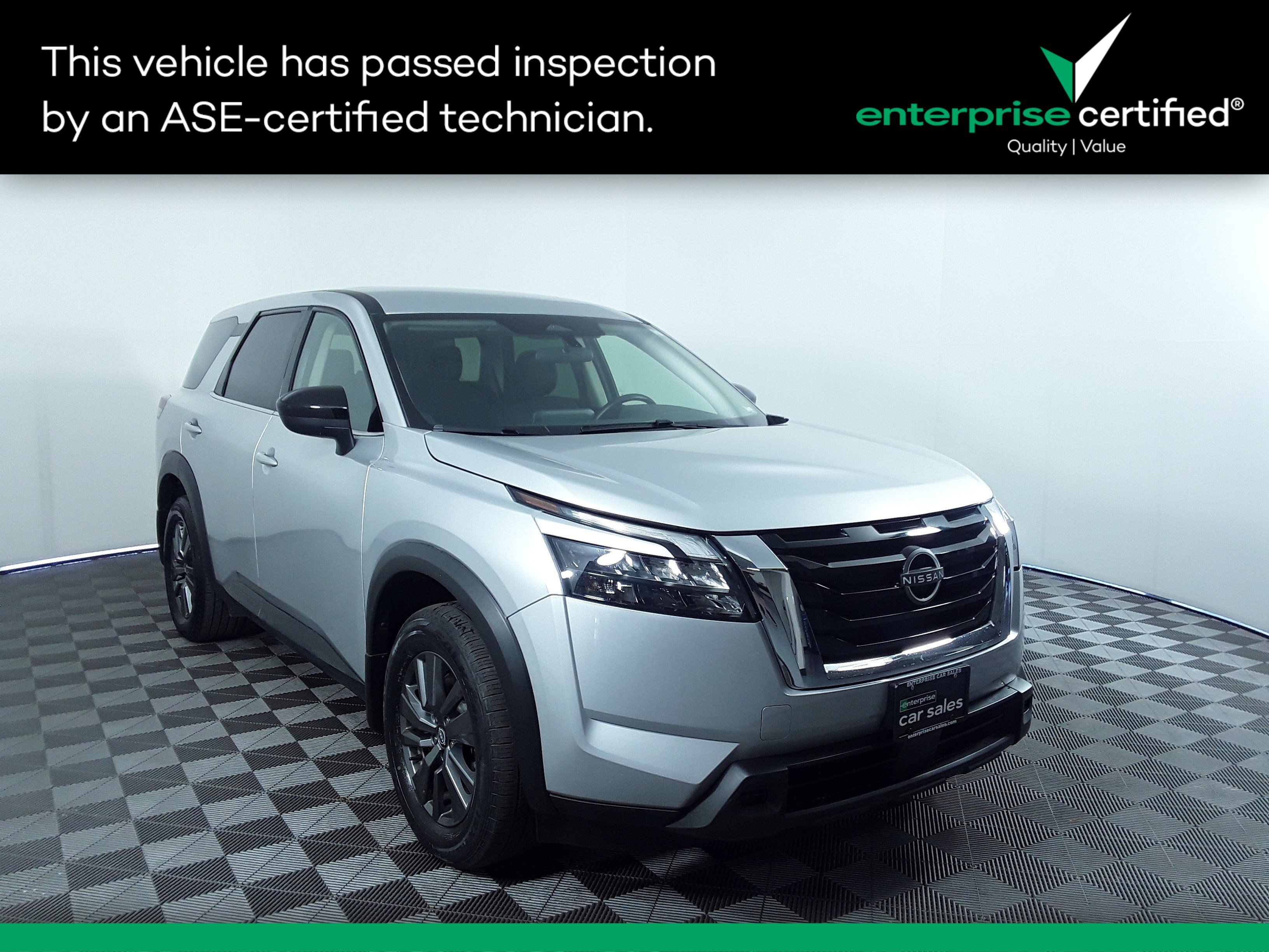 Used 2024 Nissan Pathfinder S 4WD