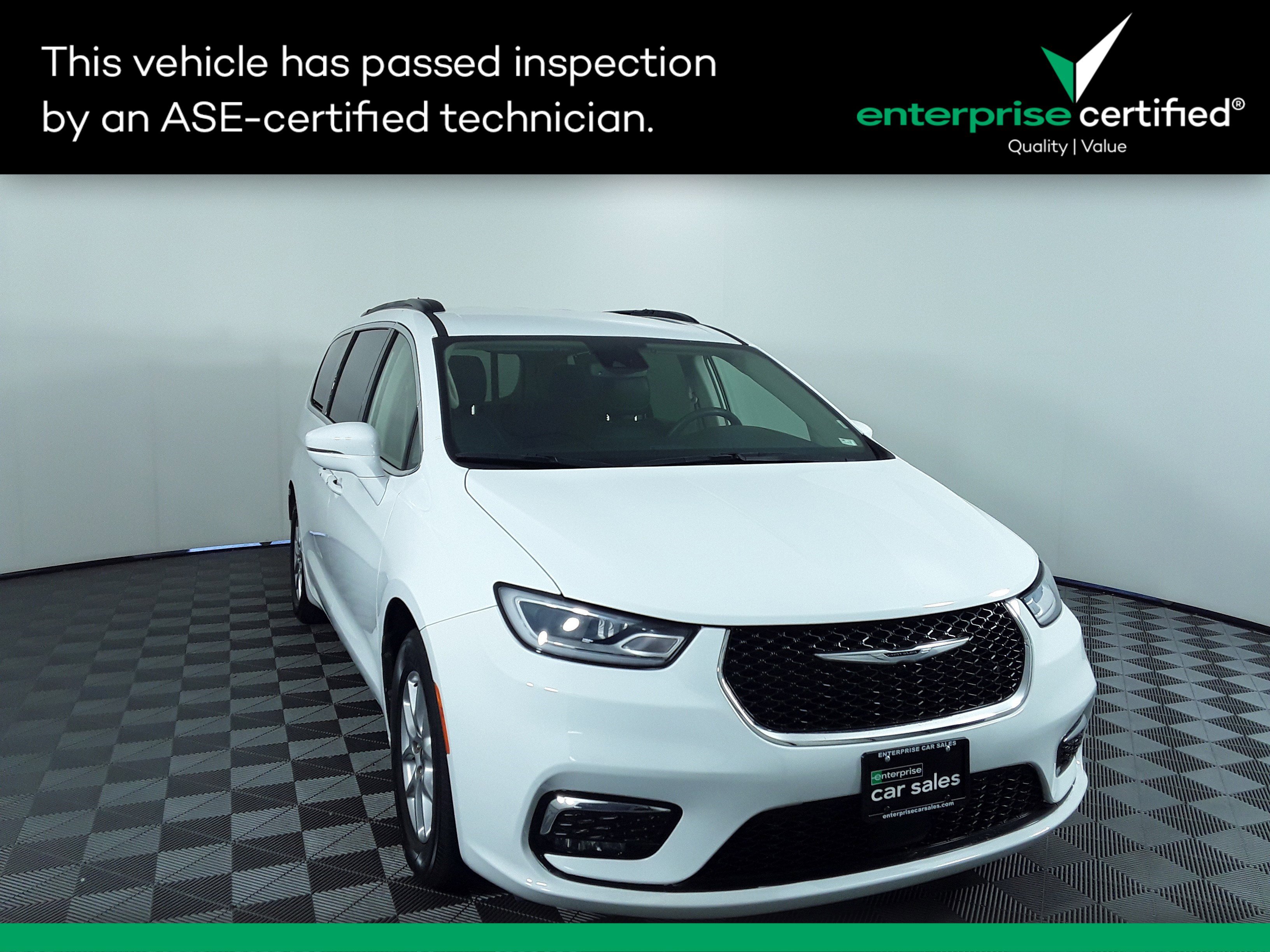 Used 2022 Chrysler Pacifica Touring L FWD