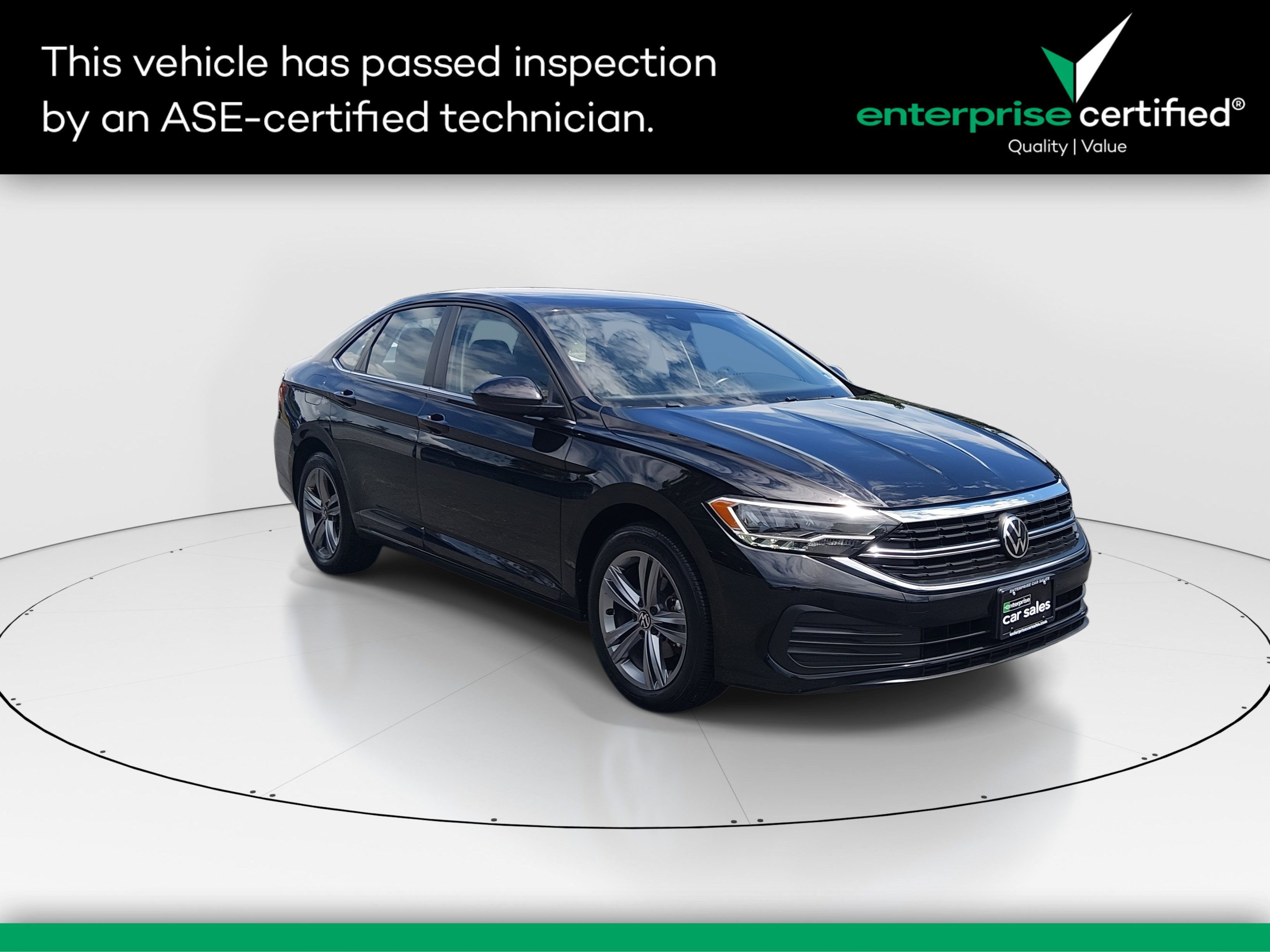Used 2024 Volkswagen Jetta SE Auto