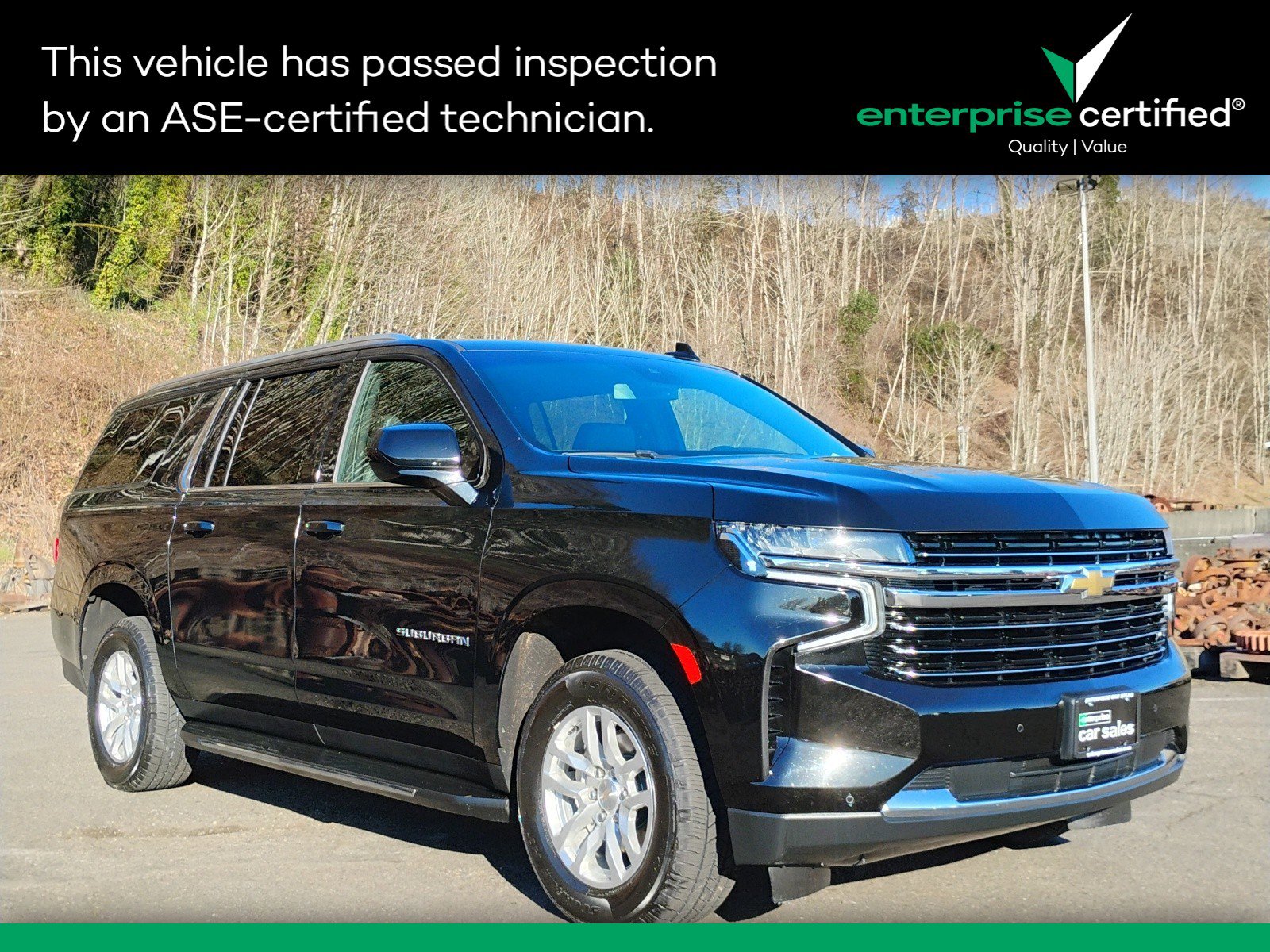 2023 Chevrolet Suburban 4WD 4dr LT