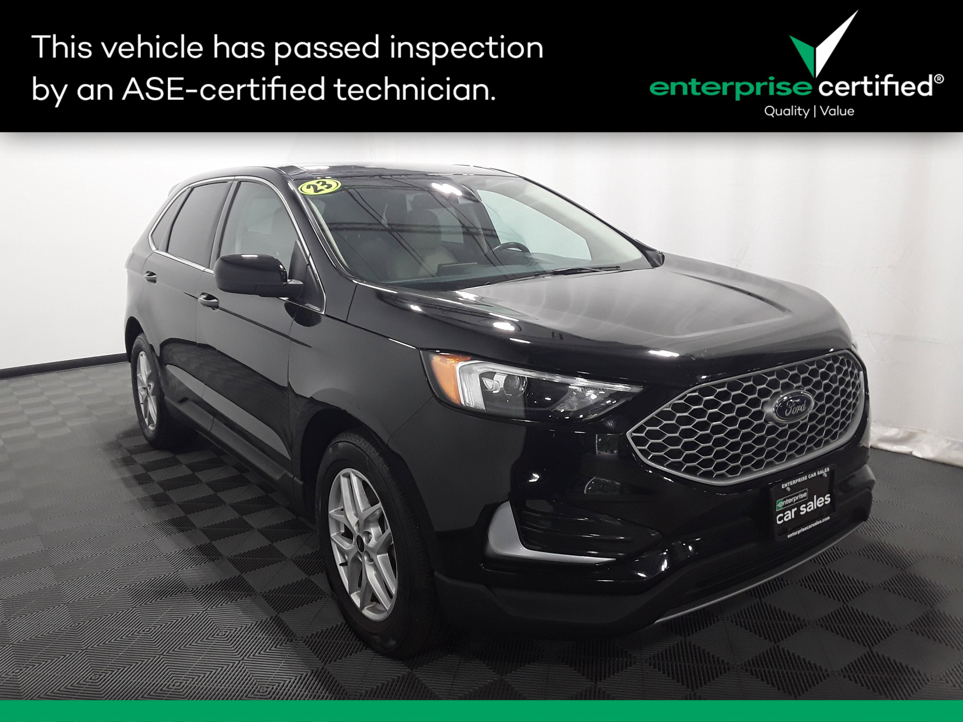 Used 2023 Ford Edge SEL AWD