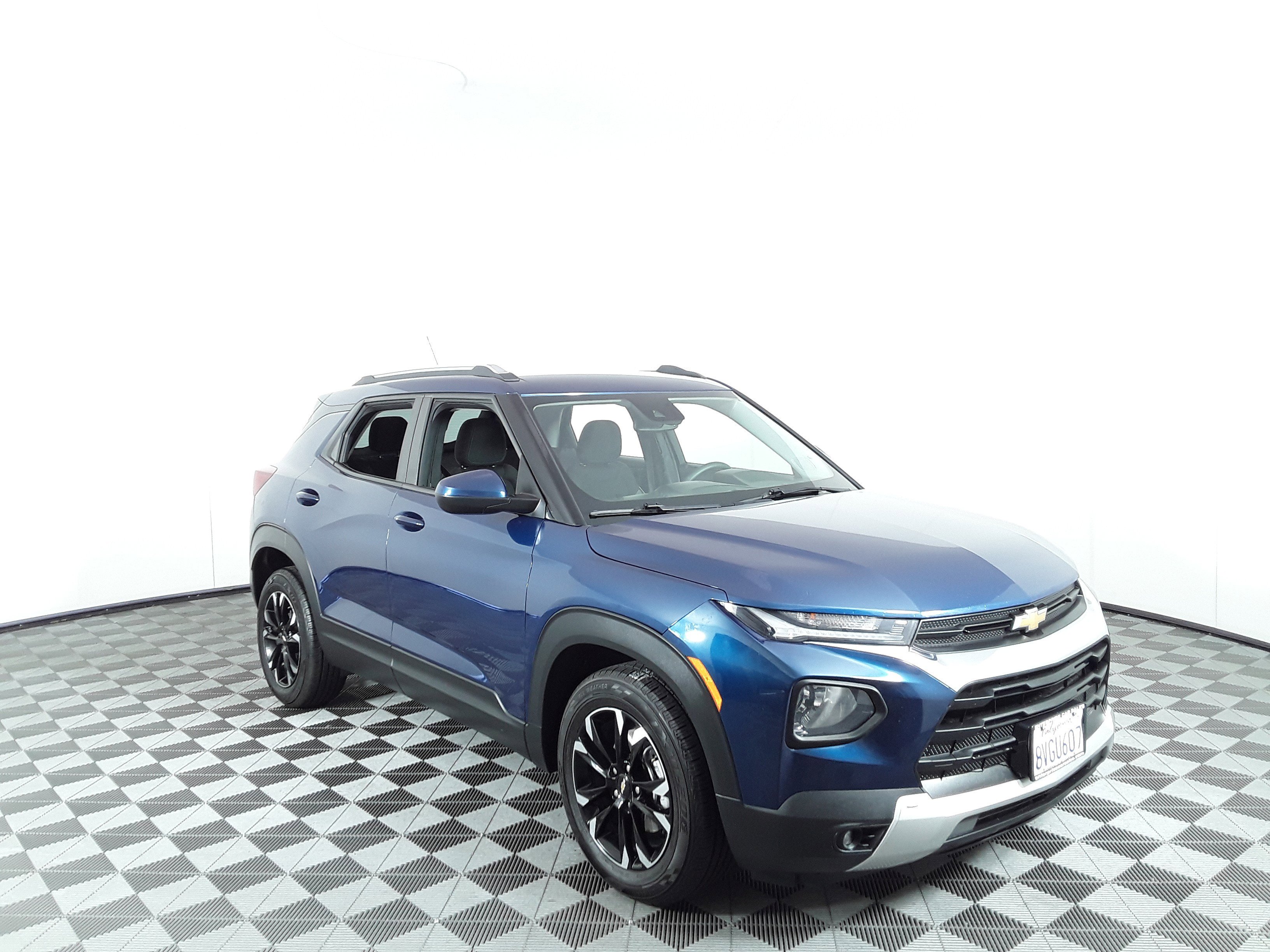 Used 2021 Chevrolet Trailblazer FWD 4dr LT
