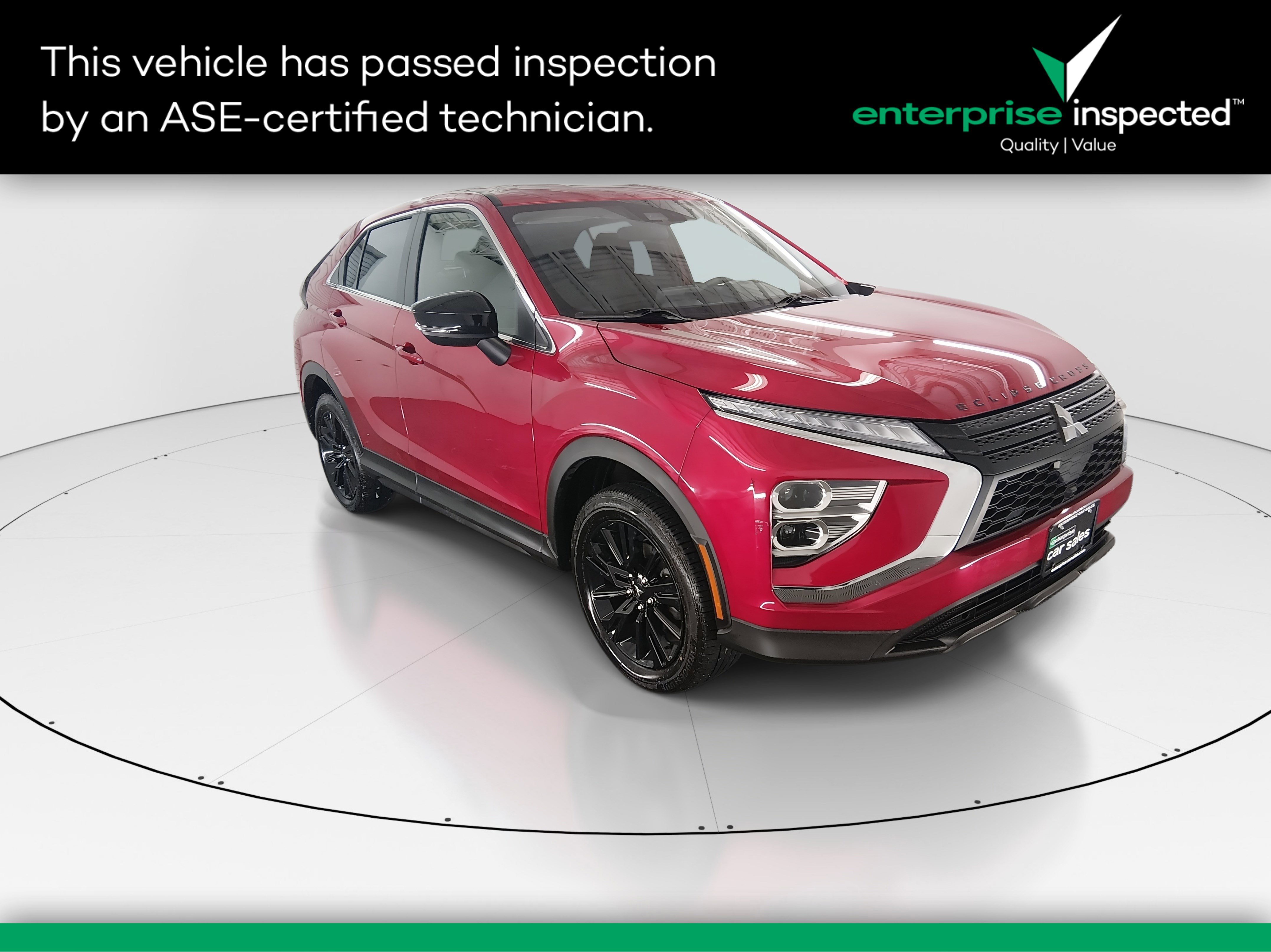 2024 Mitsubishi Eclipse Cross LE's photo