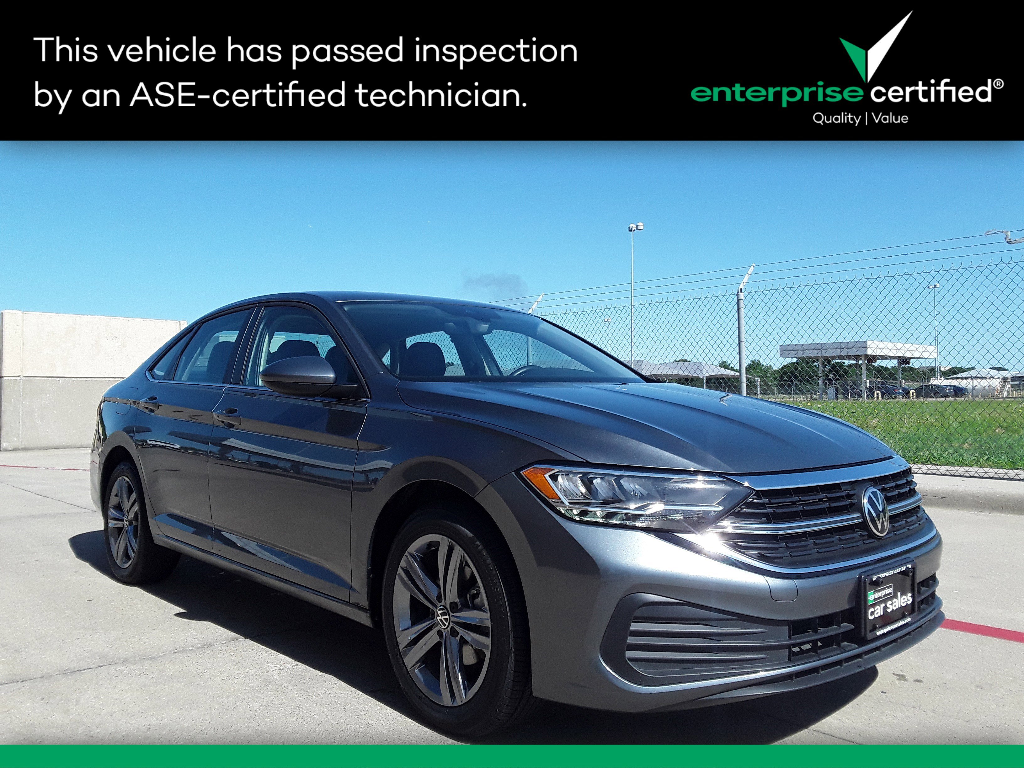 2024 Volkswagen Jetta SE Auto