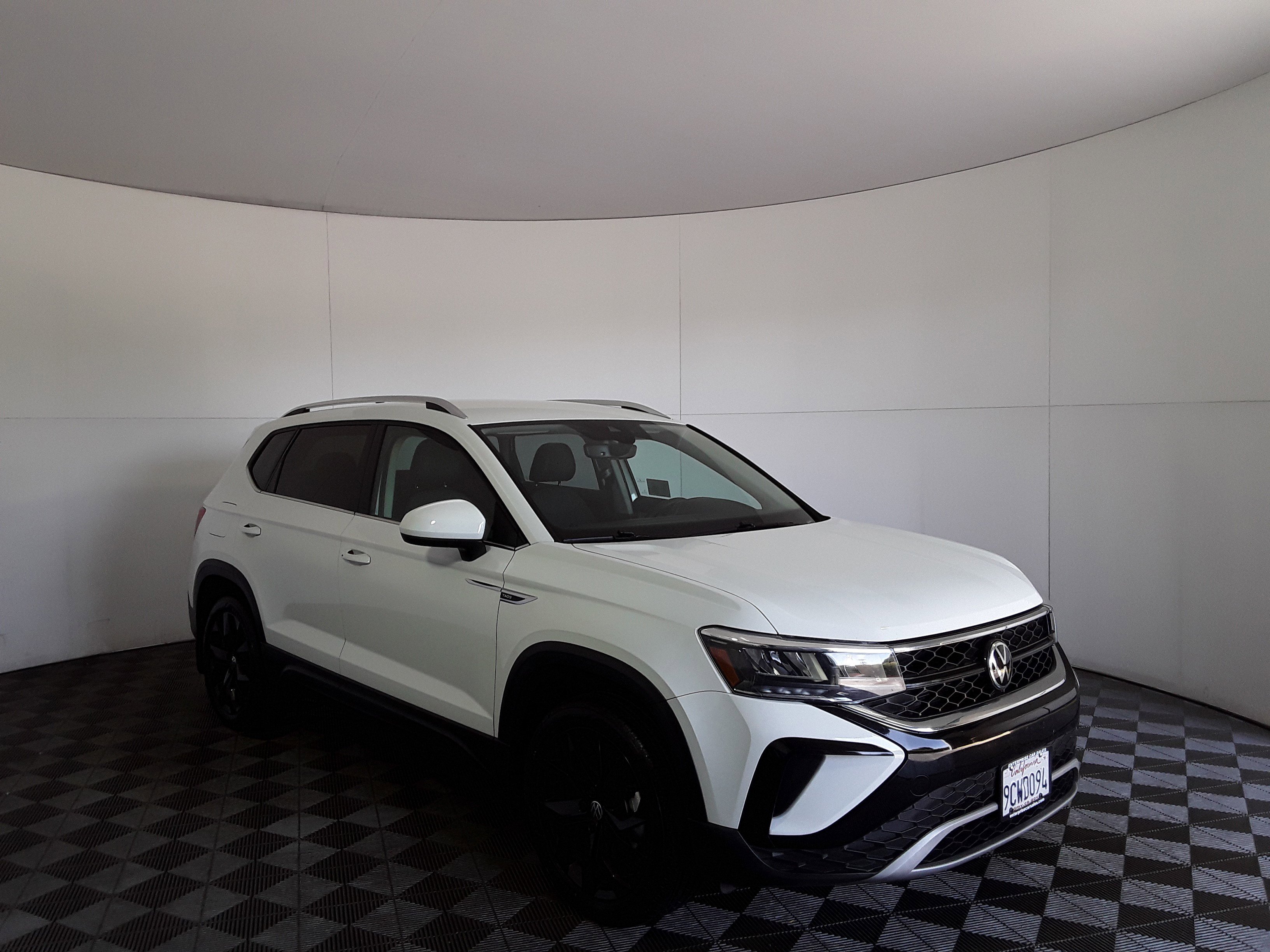 2022 Volkswagen Taos SE FWD