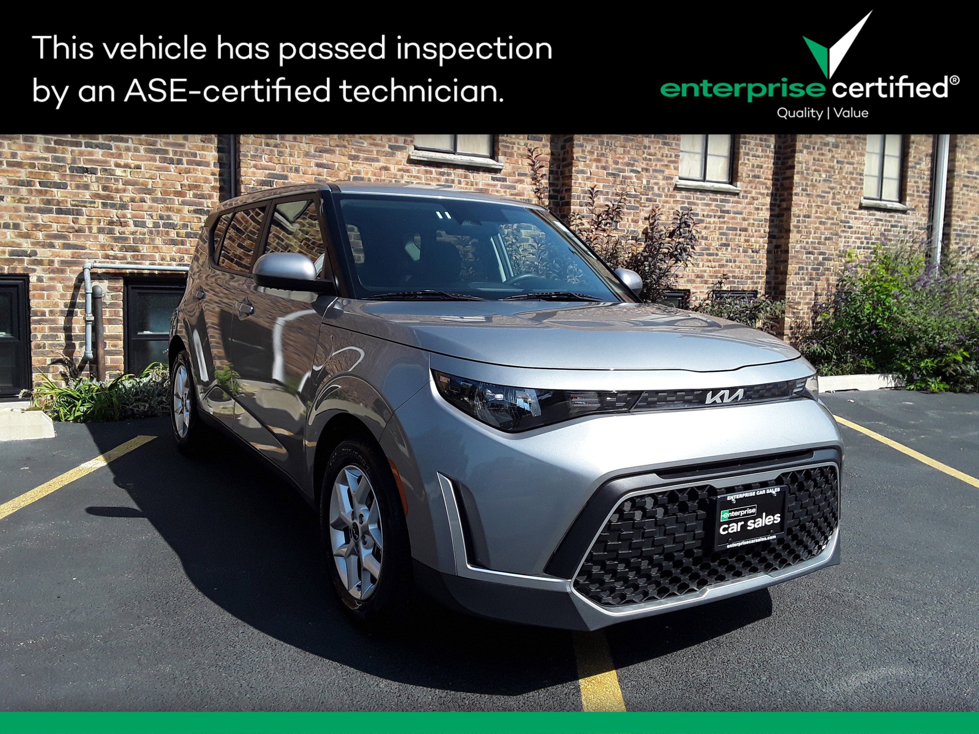 Used 2023 Kia Soul LX IVT