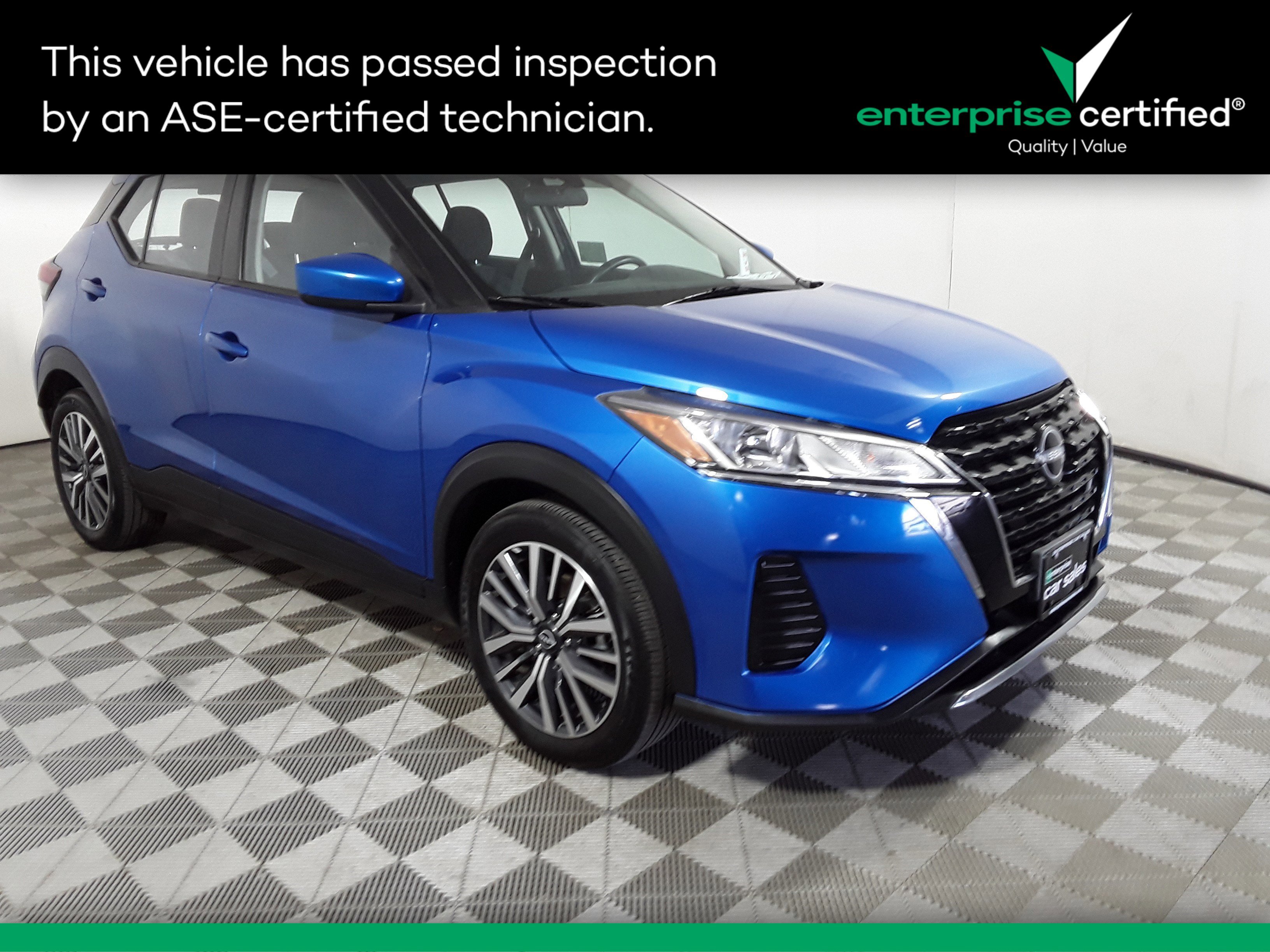 2022 Nissan Kicks SV FWD