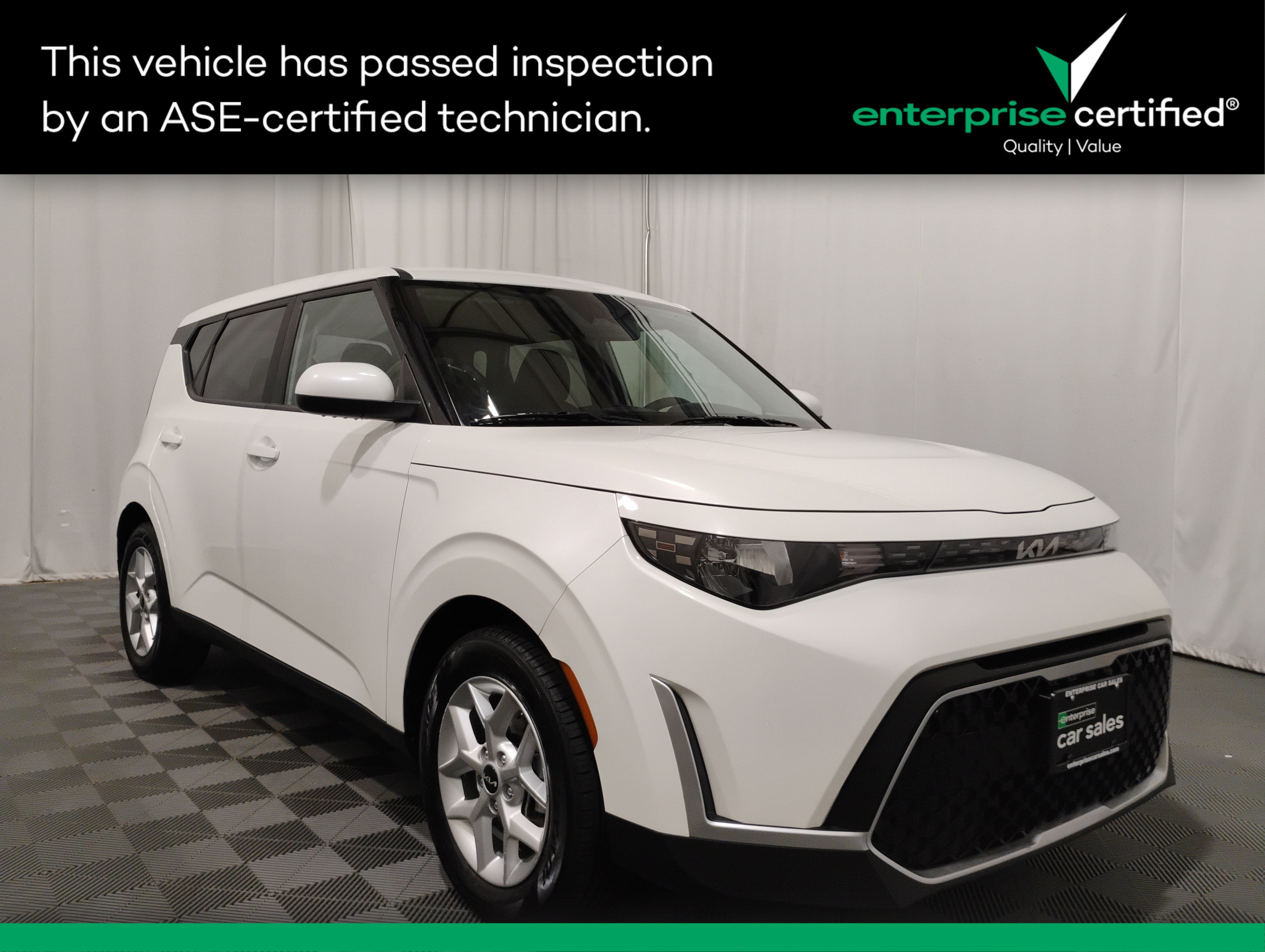 Used 2023 Kia Soul LX IVT