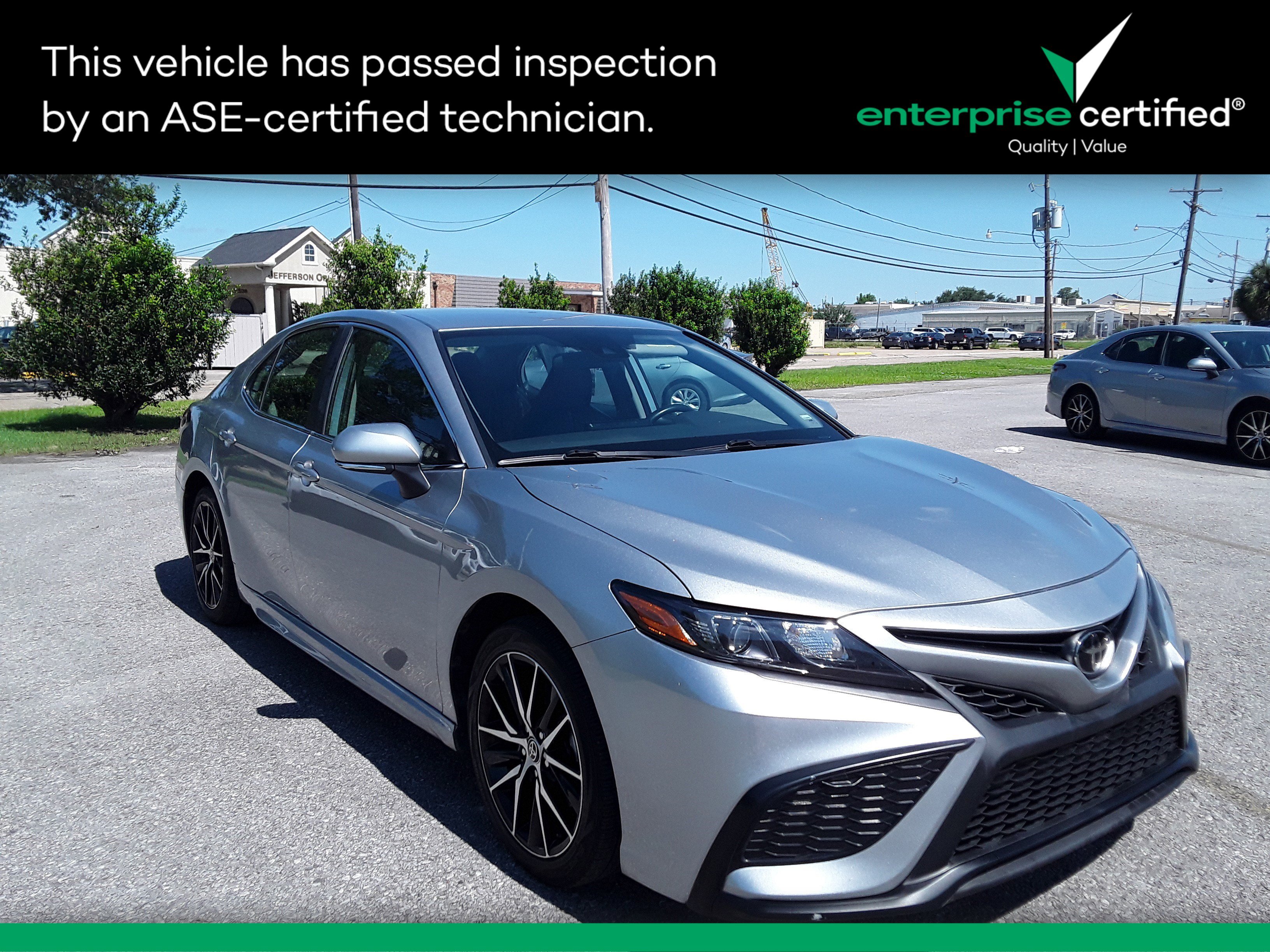 2023 Toyota Camry SE Auto