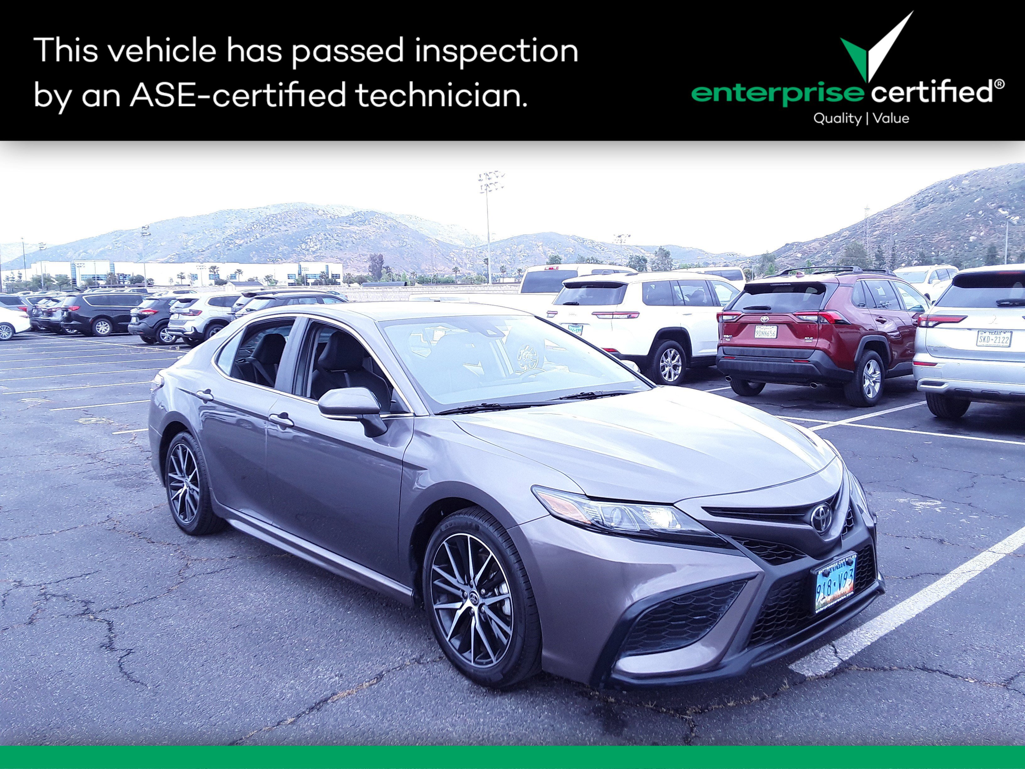 2023 Toyota Camry SE Auto