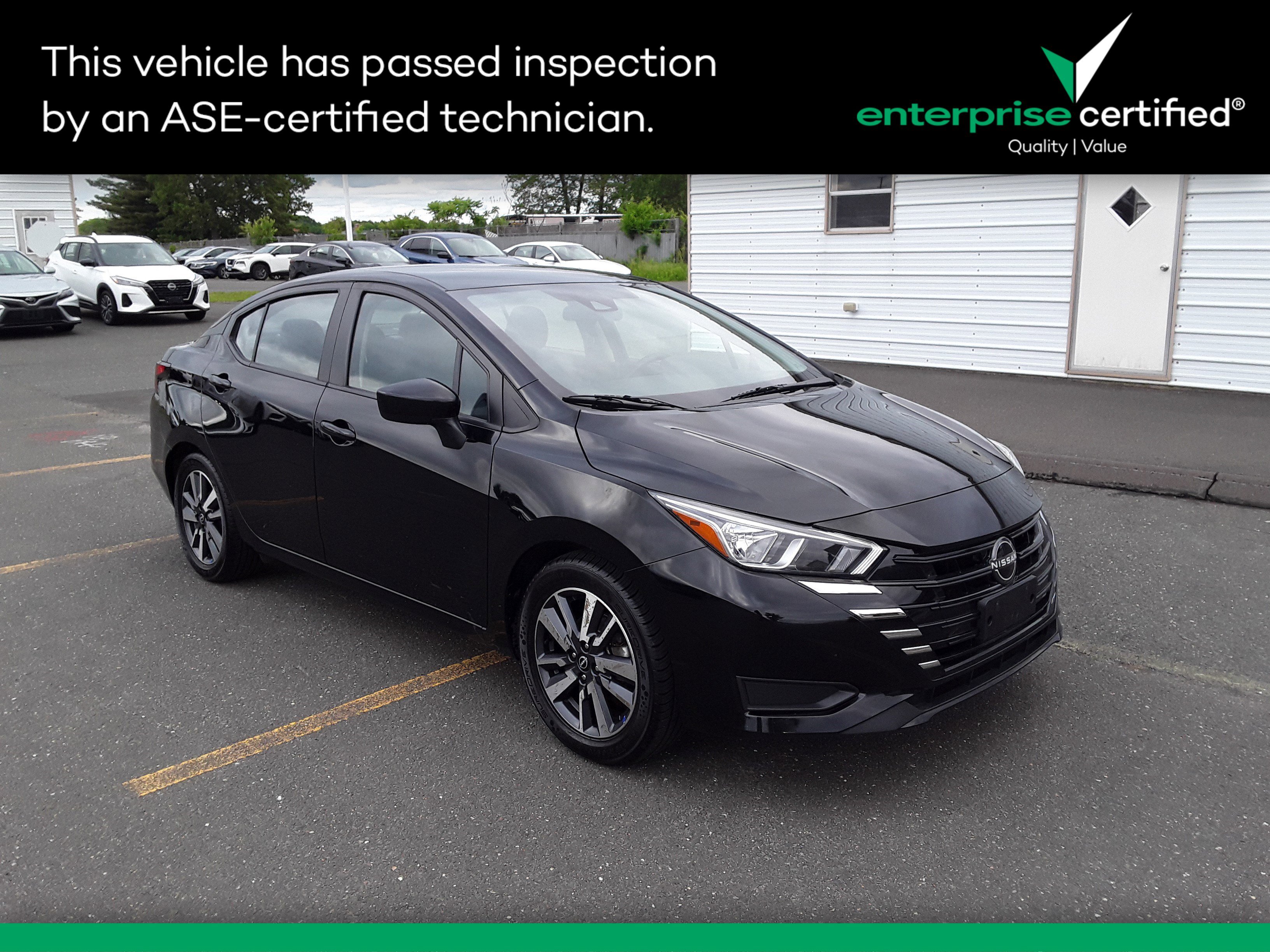 2023 Nissan Versa SV CVT