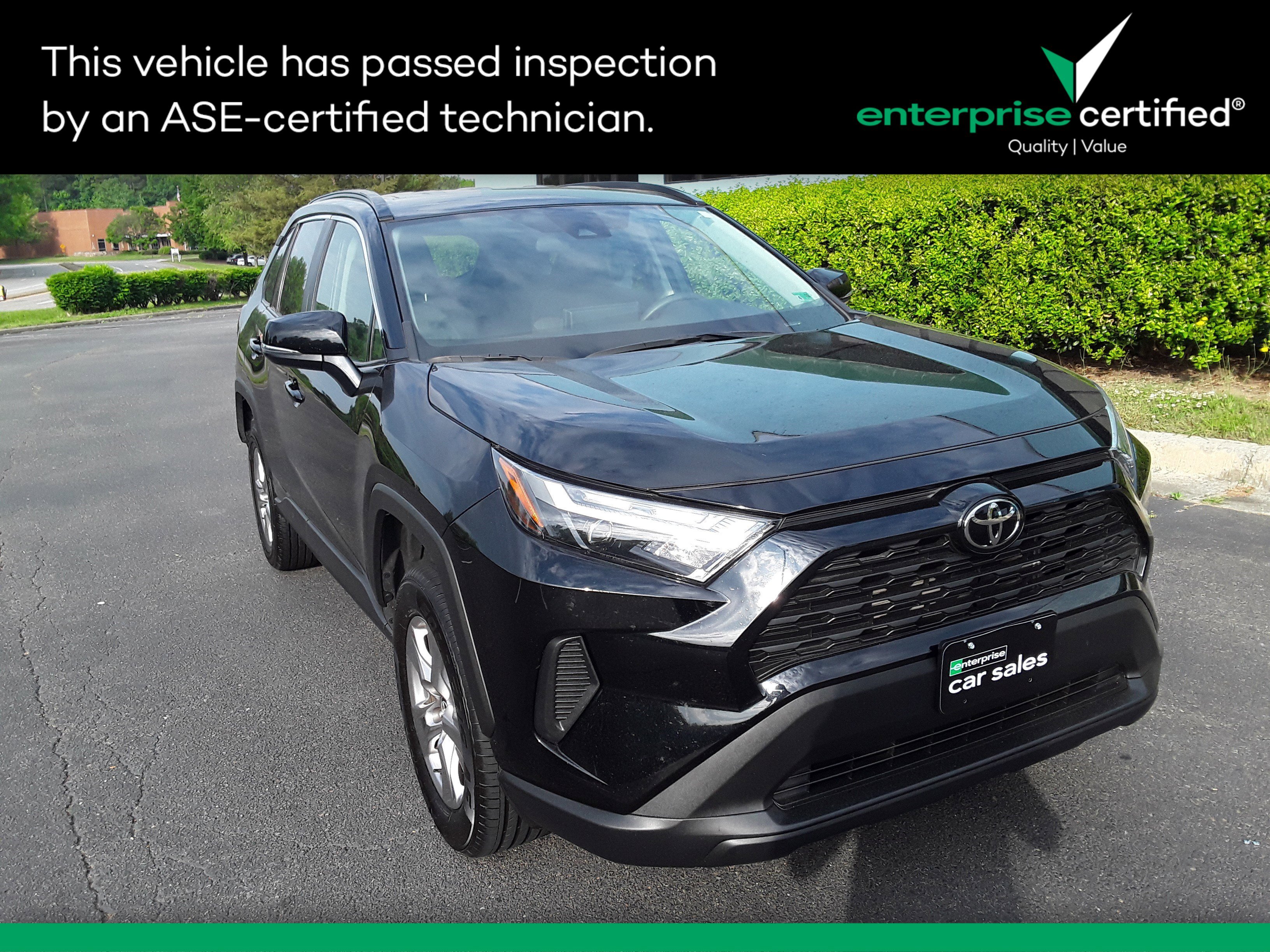 2023 Toyota RAV4 XLE FWD