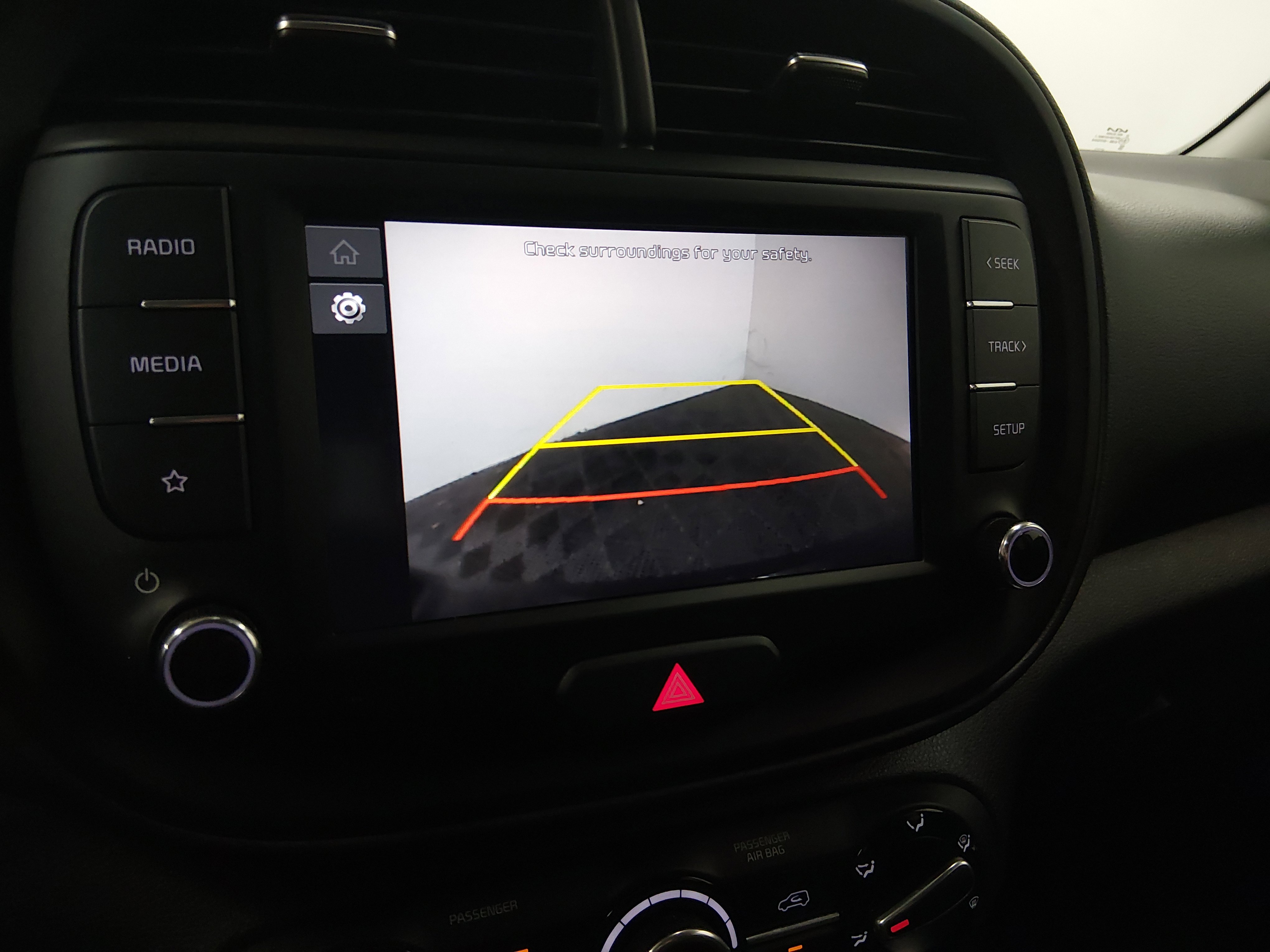 2025 Kia Soul LX - Photo 16