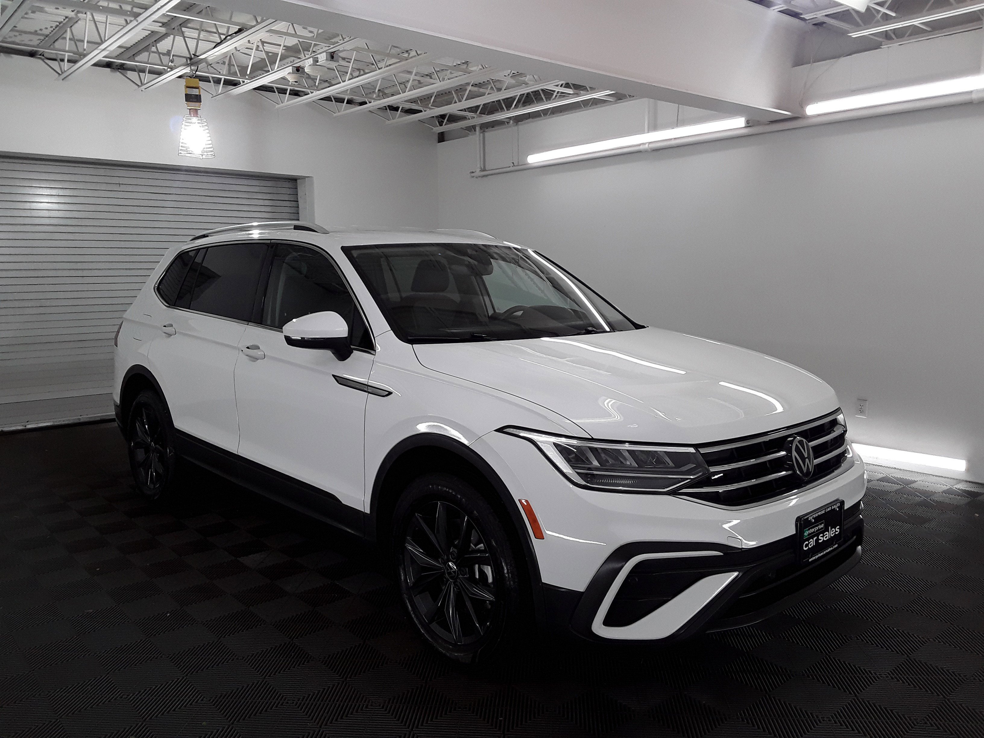 2024 Volkswagen Tiguan 2.0T SE 4MOTION