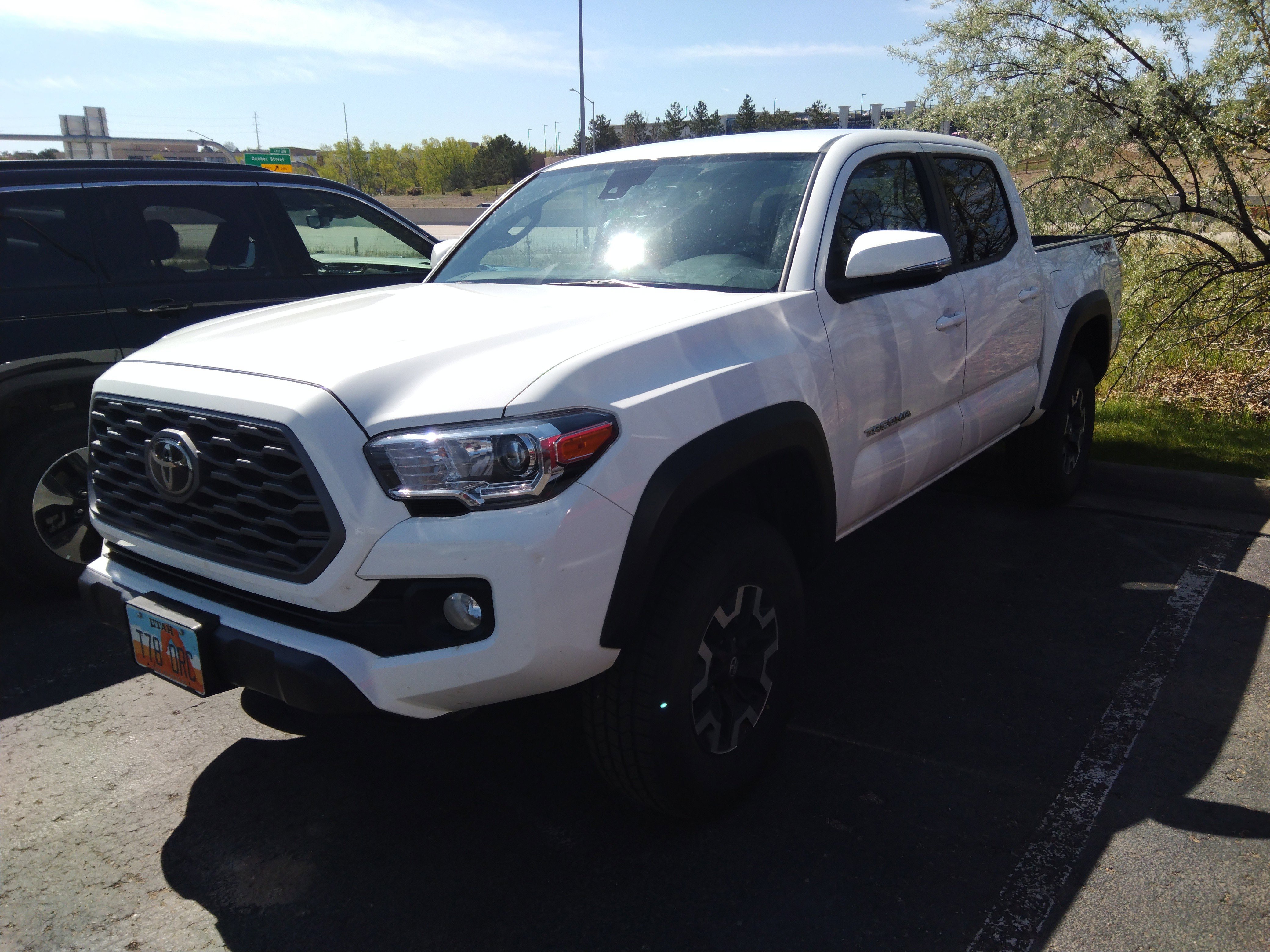 2023 Toyota Tacoma 4WD TRD Off Road Double Cab 5' Bed V6 MT