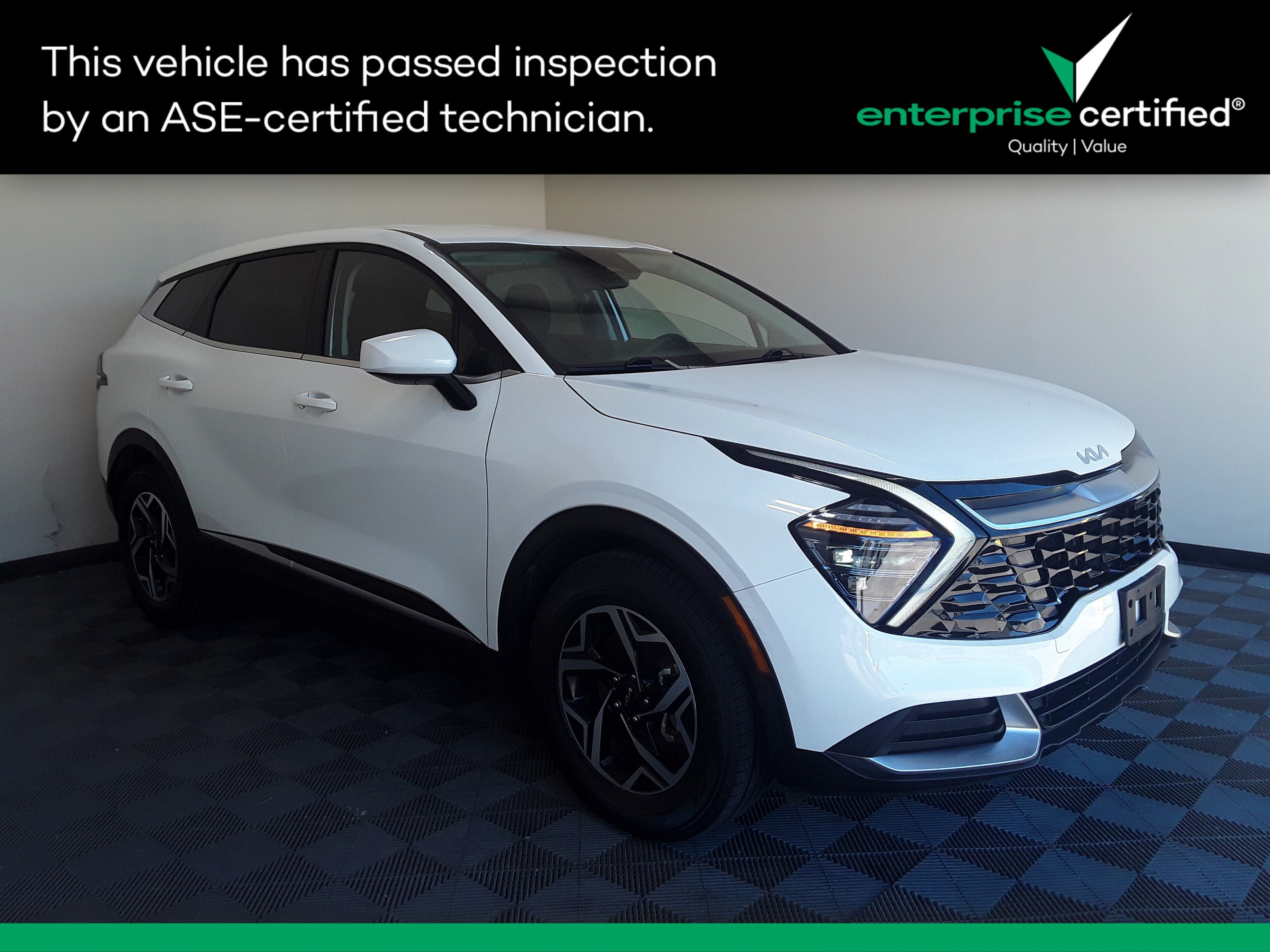 Used 2024 Kia Sportage LX FWD