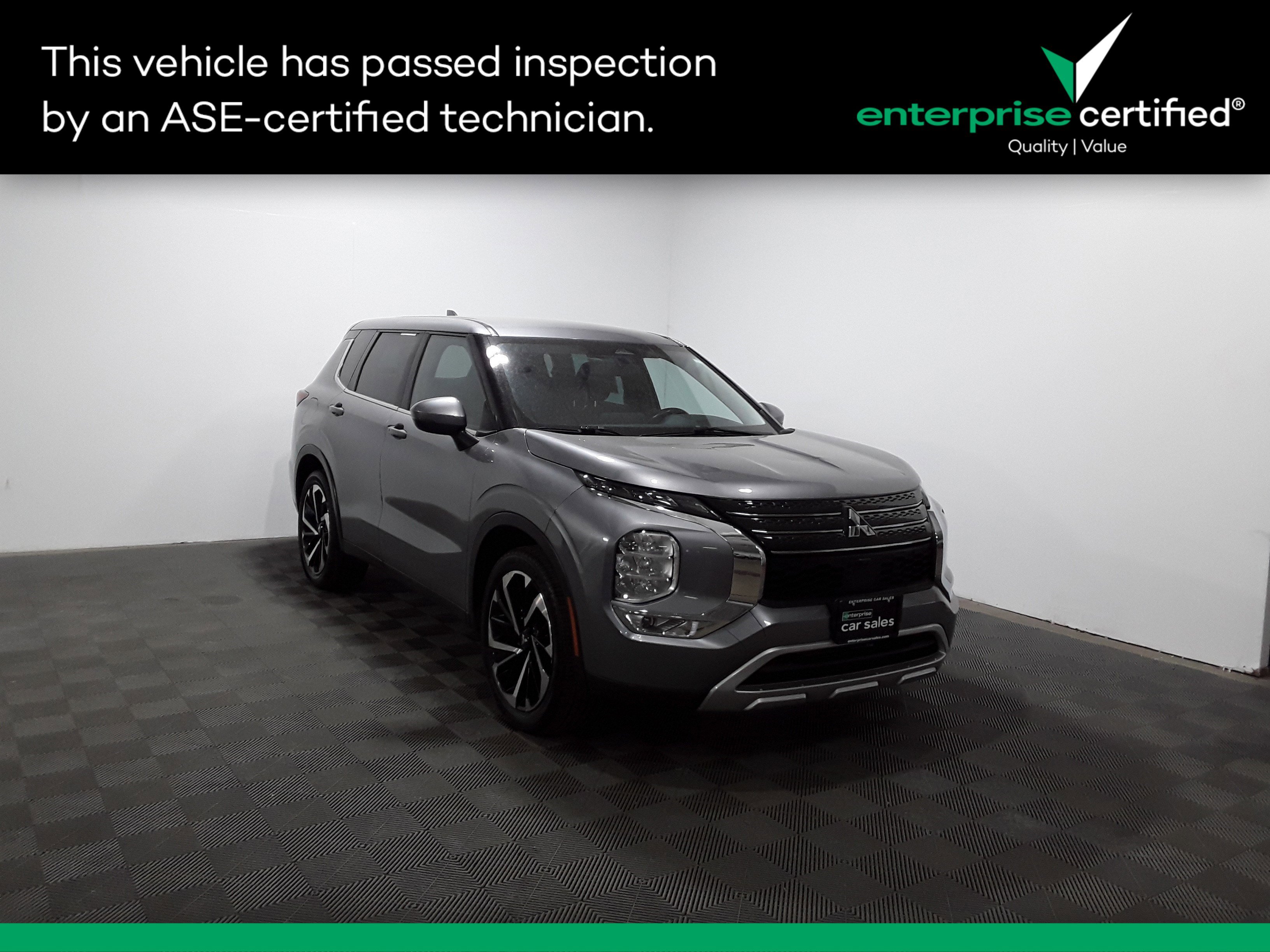 2023 Mitsubishi Outlander SE Special Edition FWD