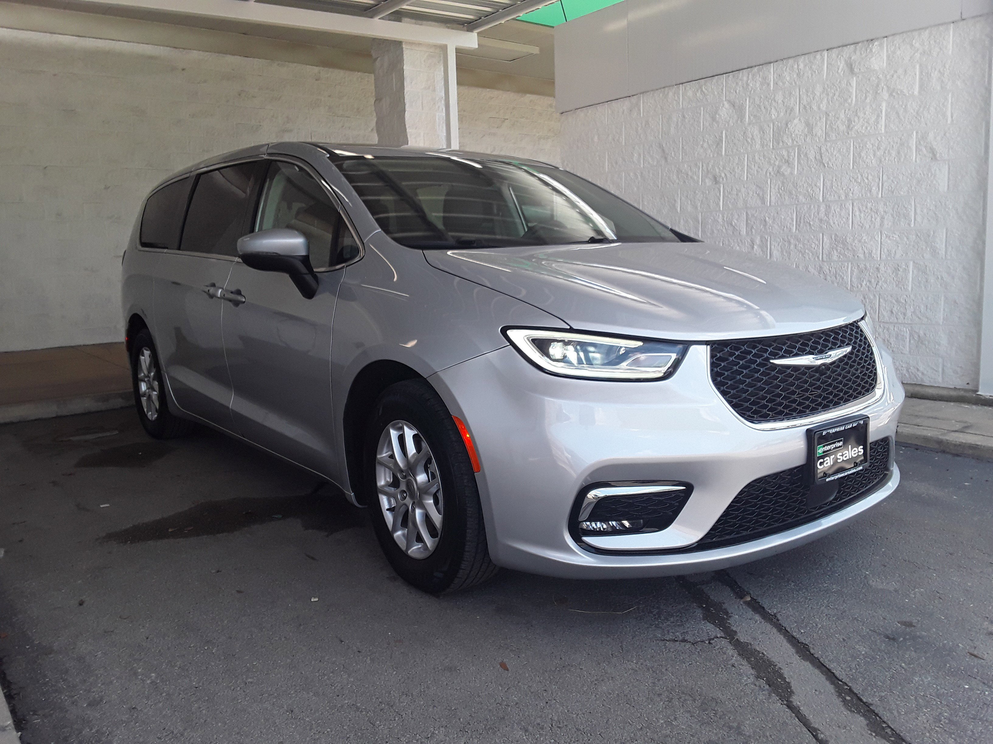 2023 Chrysler Pacifica Touring L FWD