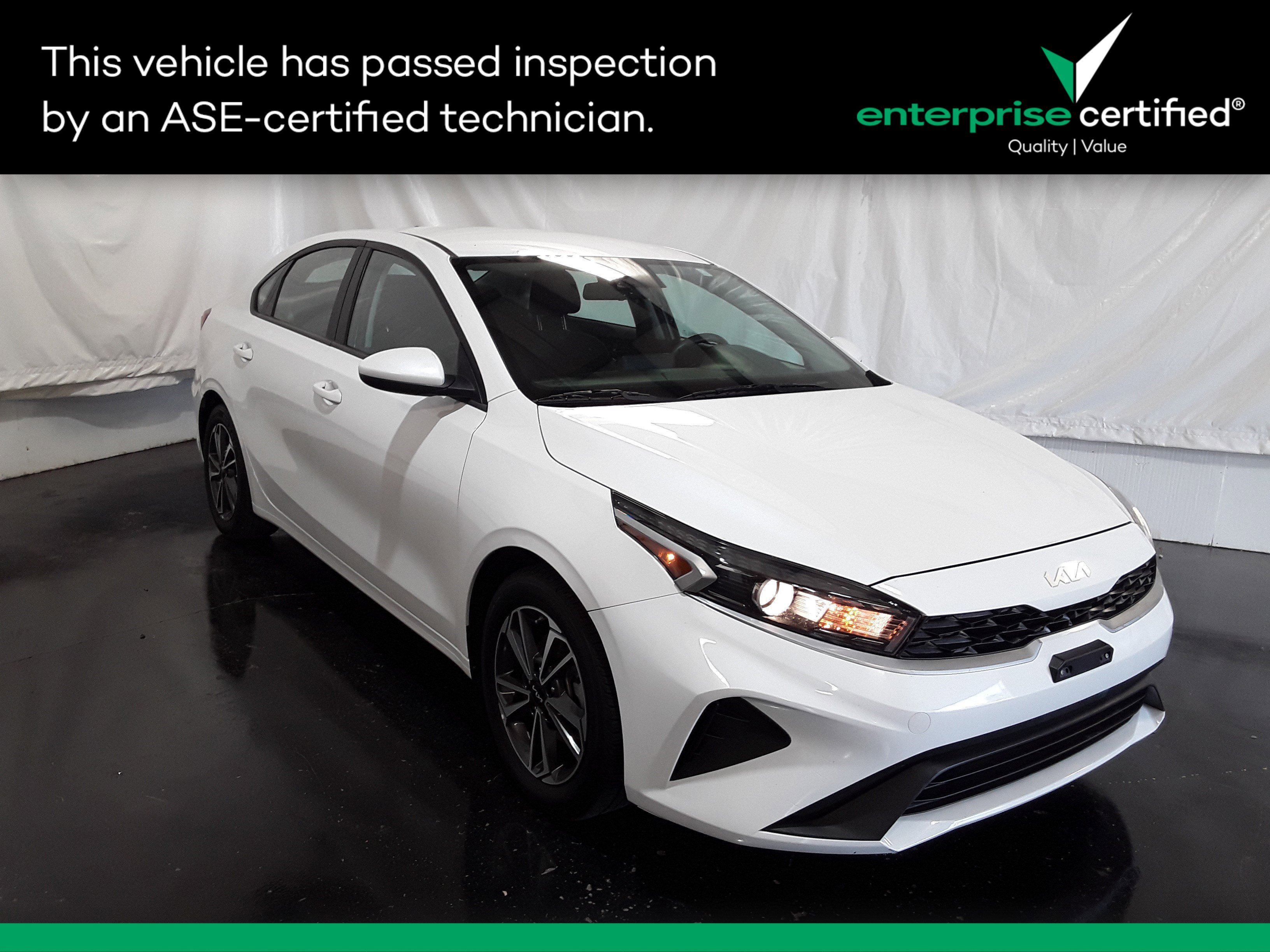 Used 2023 Kia Forte LXS IVT