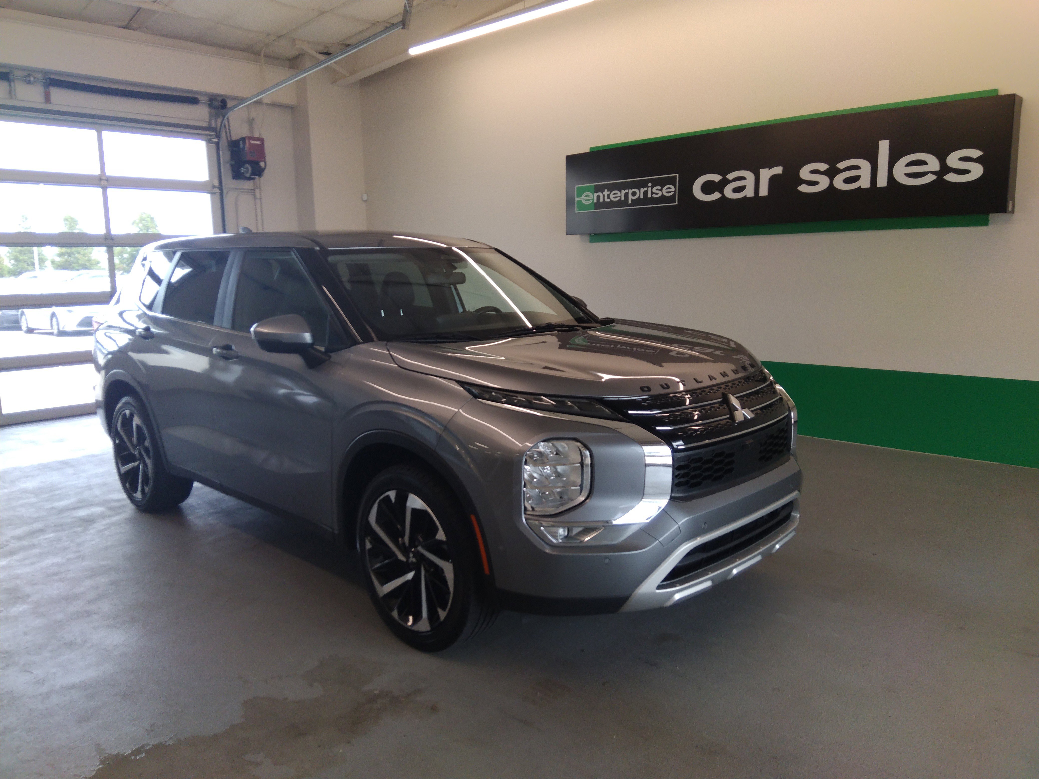 2023 Mitsubishi Outlander SE FWD