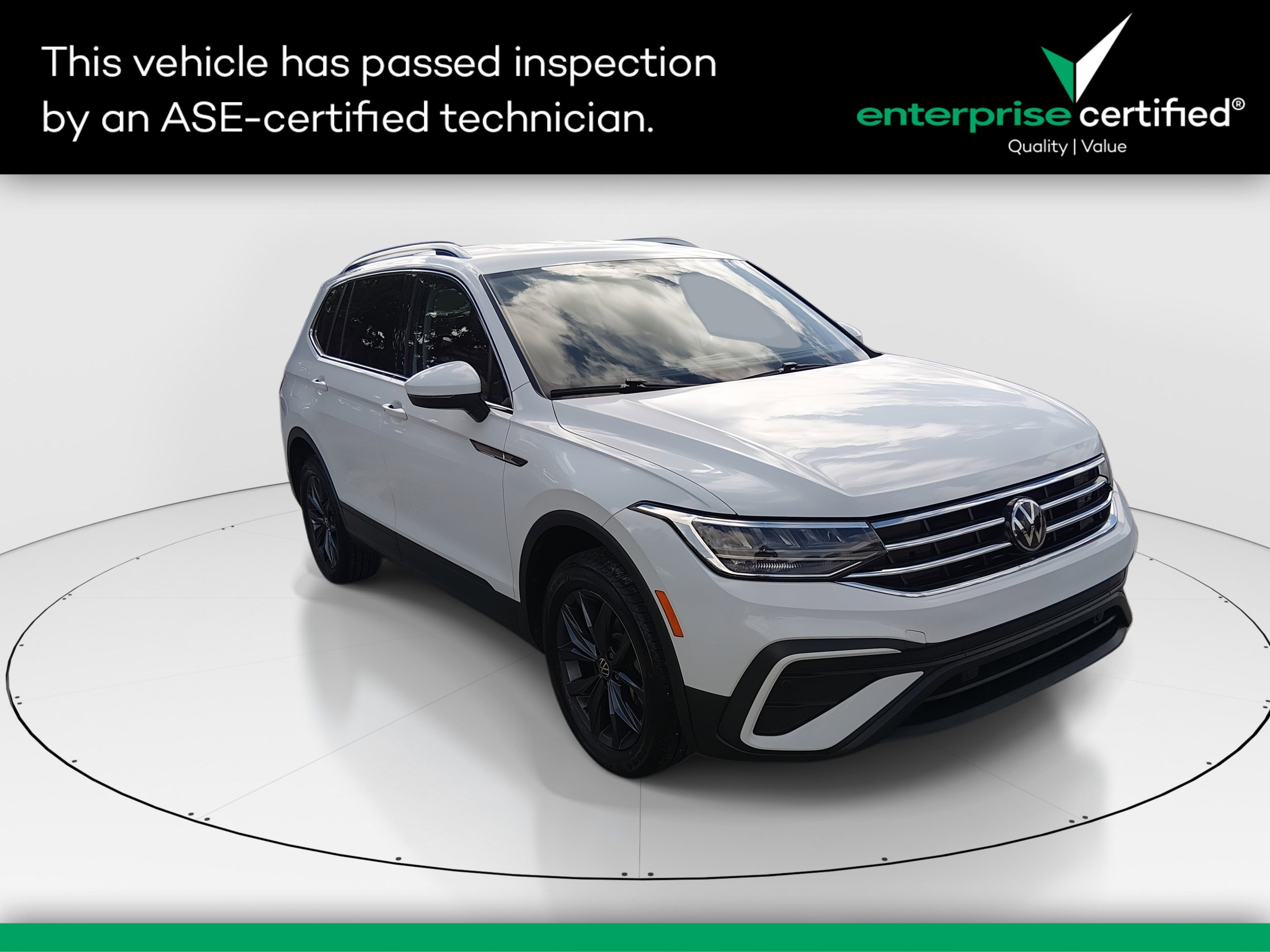 2024 Volkswagen Tiguan SE