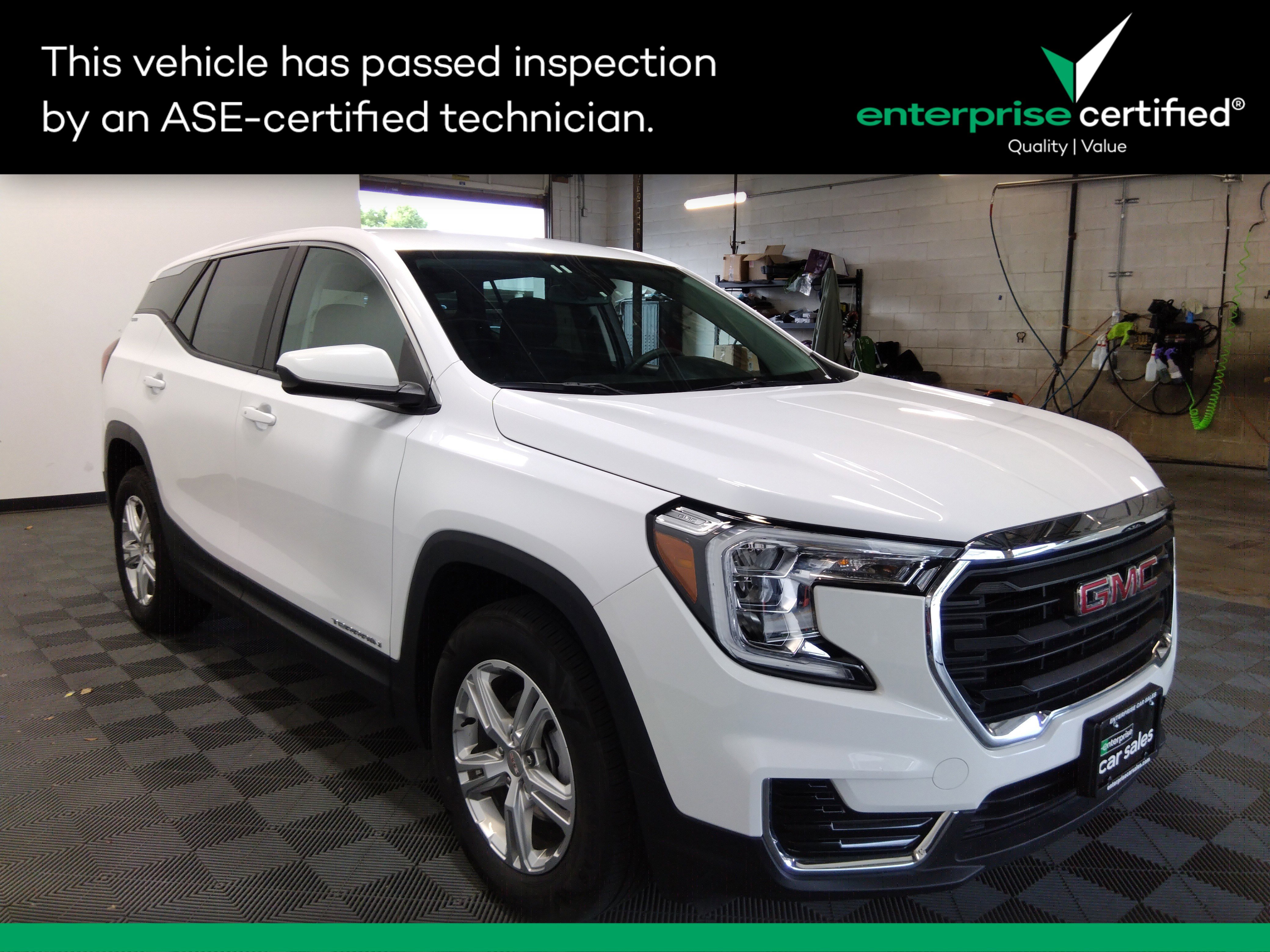 Used 2024 GMC Terrain AWD 4dr SLE