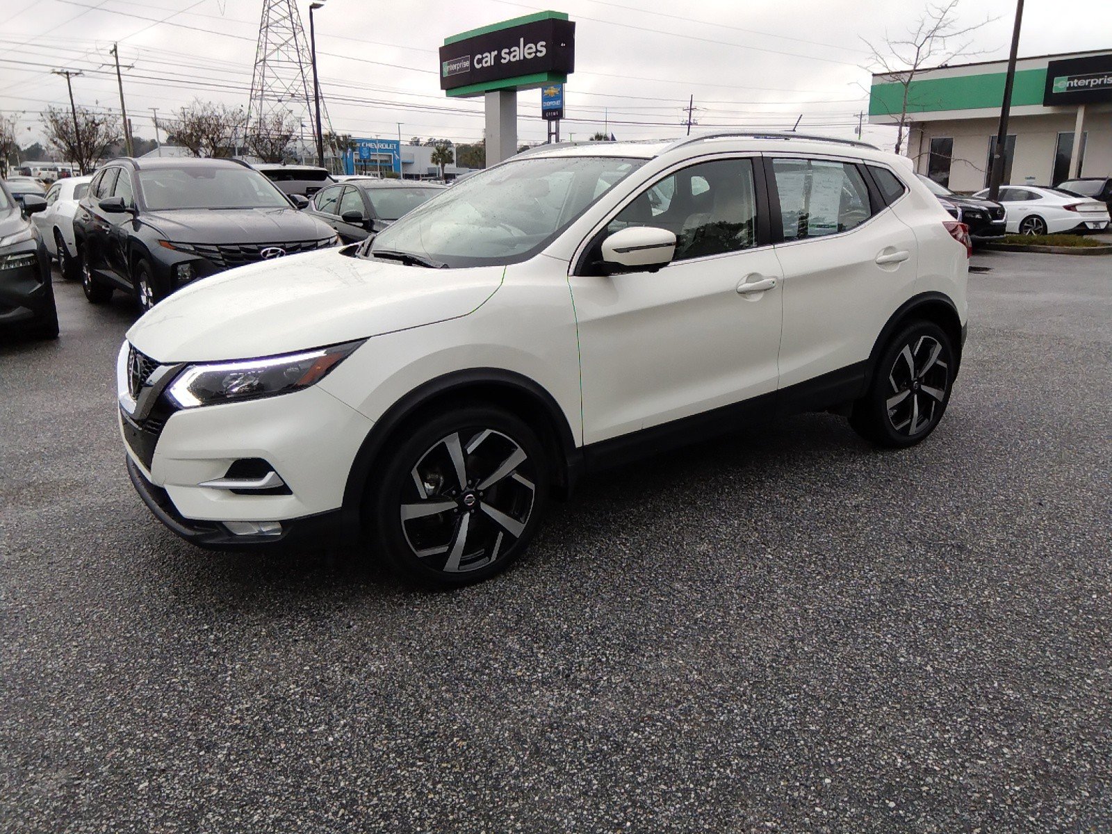 2022 Nissan Rogue Sport AWD SL