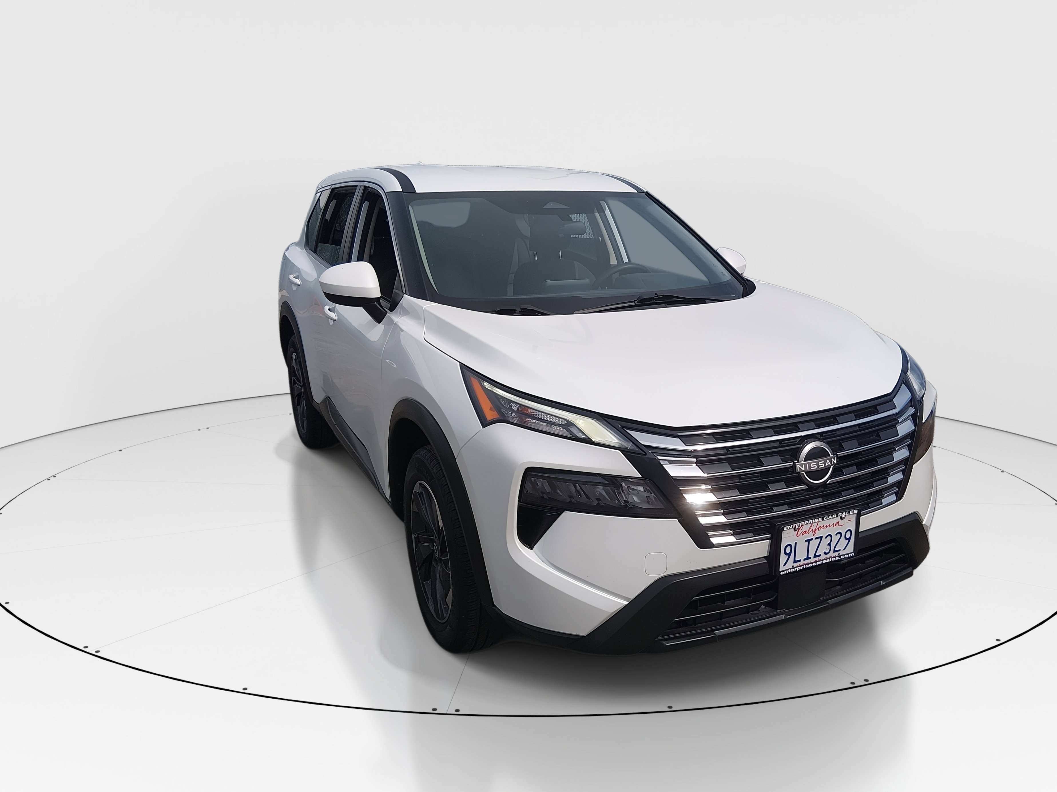 Used 2024 Nissan Rogue FWD SV