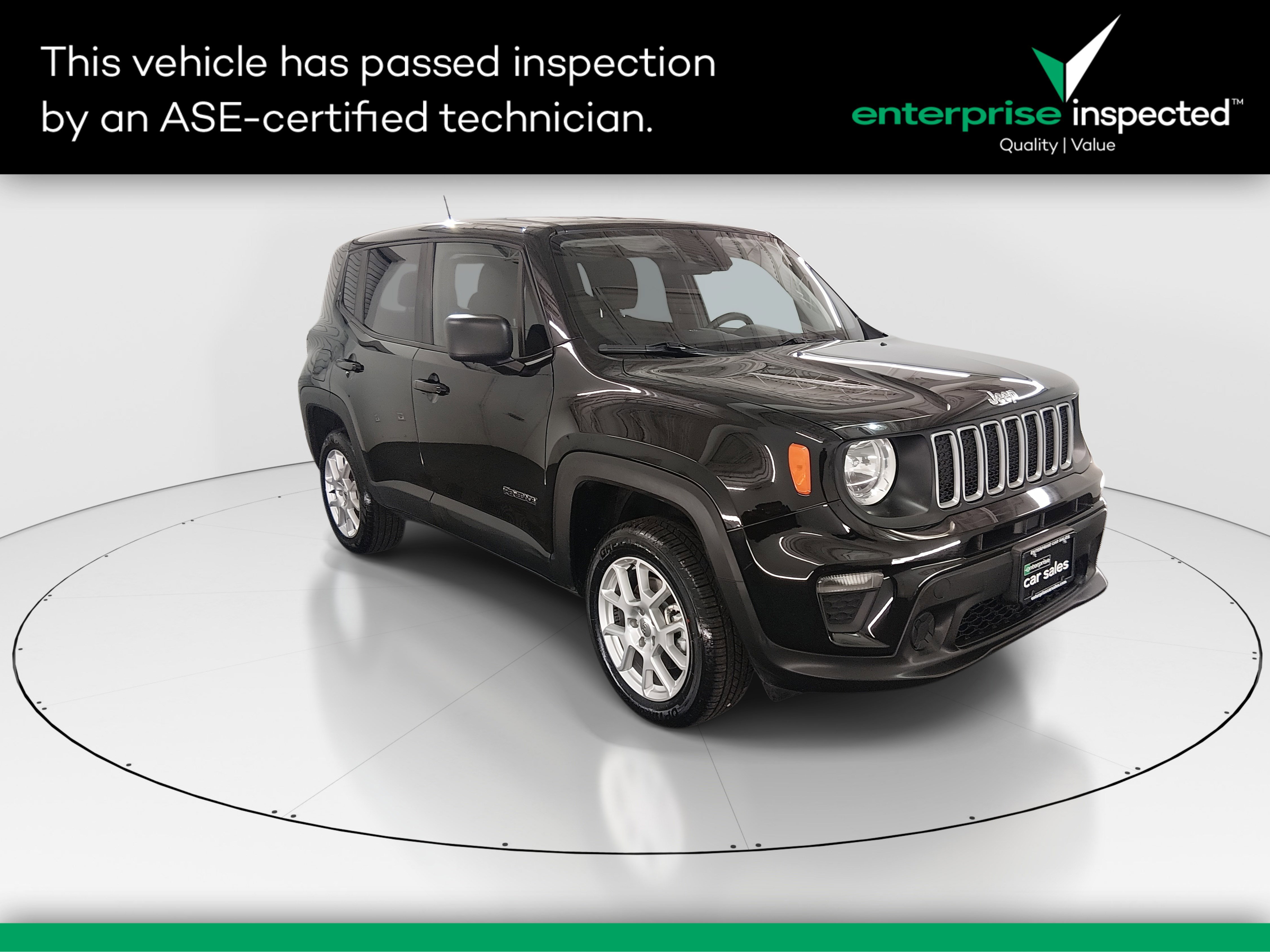 2023 Jeep Renegade Latitude's photo