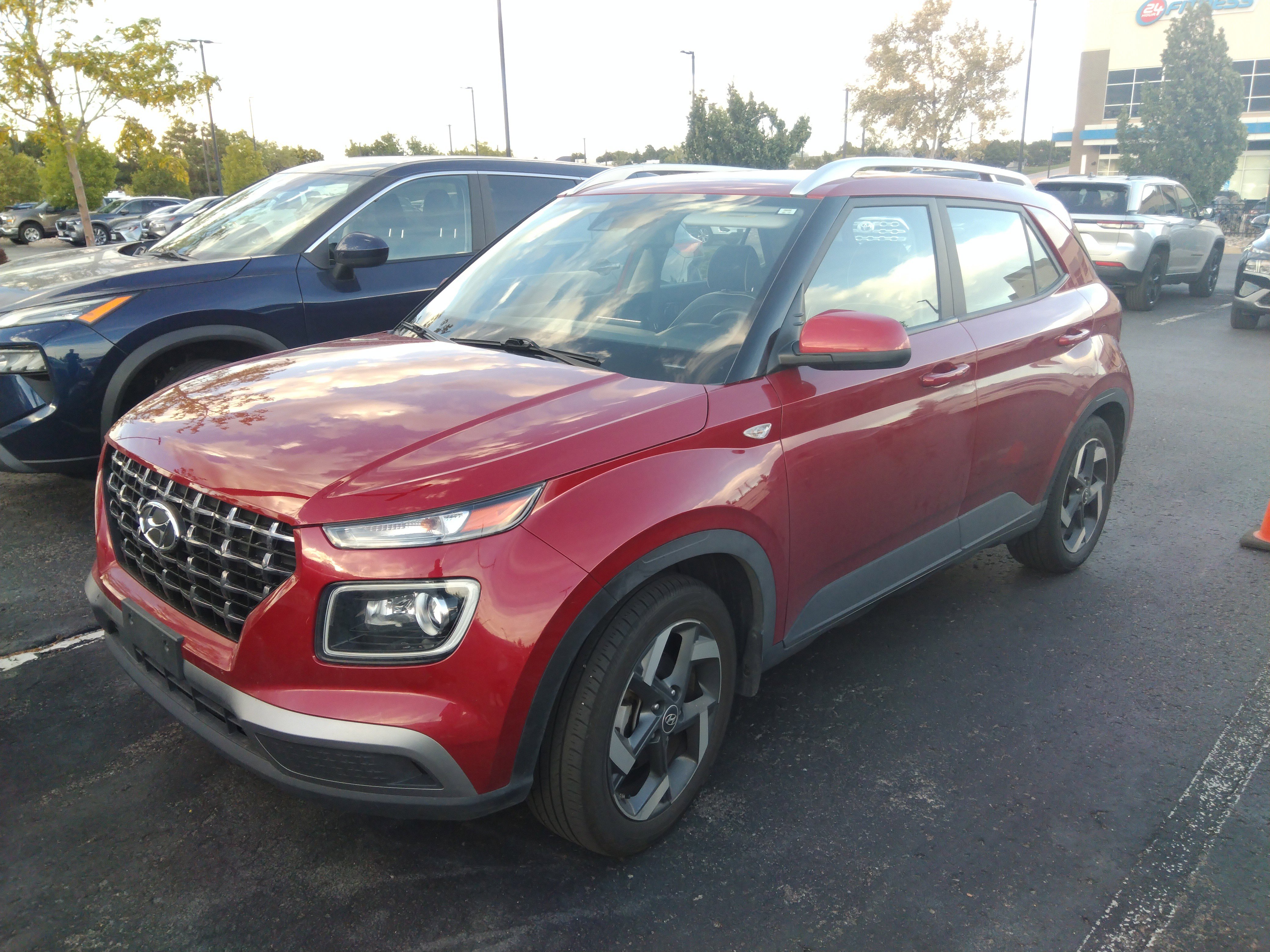 Used 2022 Hyundai Venue Limited IVT
