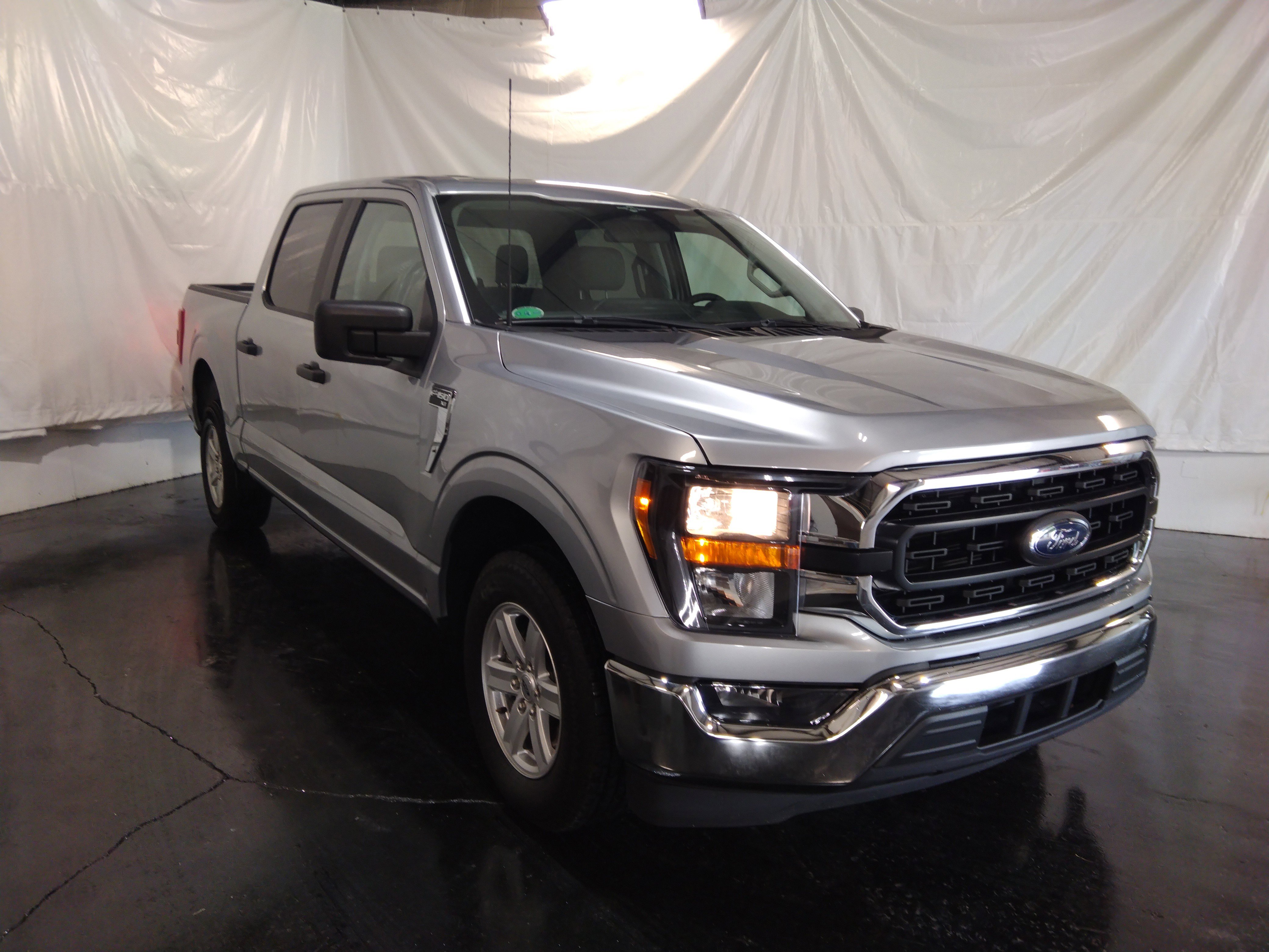 2023 Ford F-150 XLT 2WD SuperCrew 5.5' Box