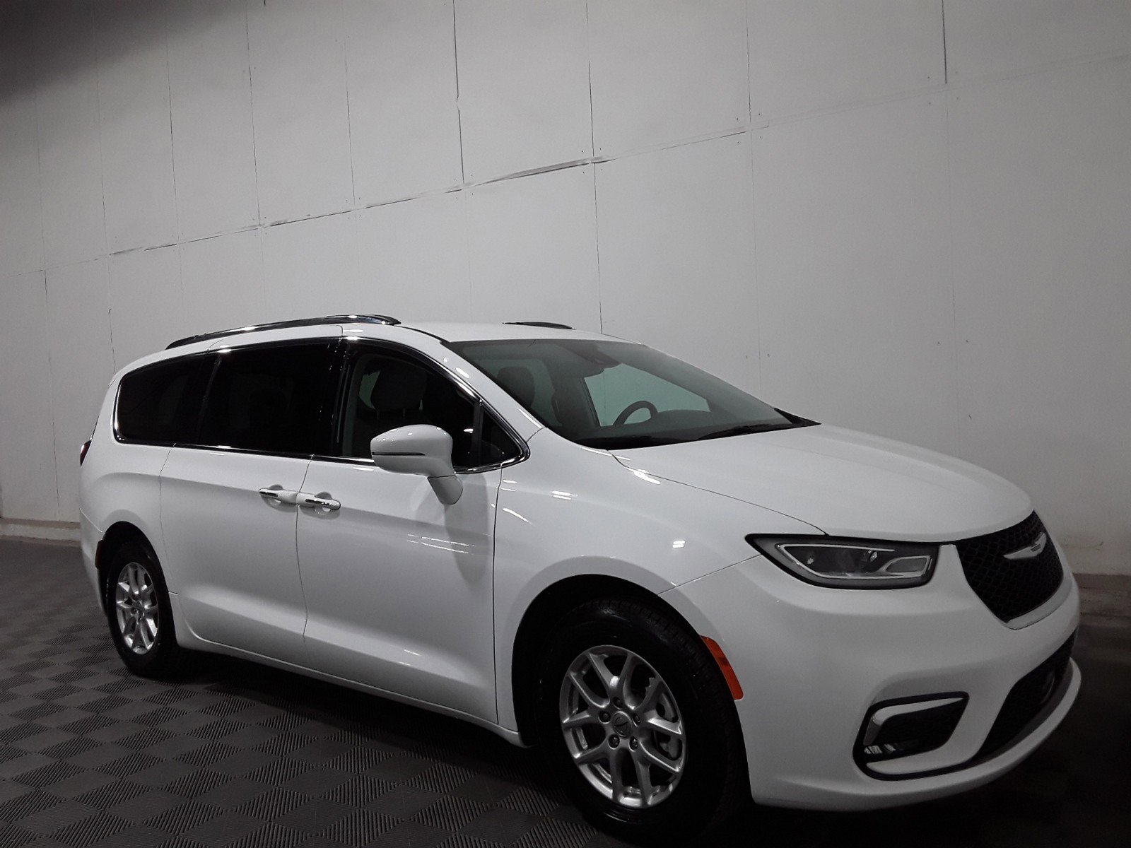 2021 Chrysler Pacifica Touring L FWD