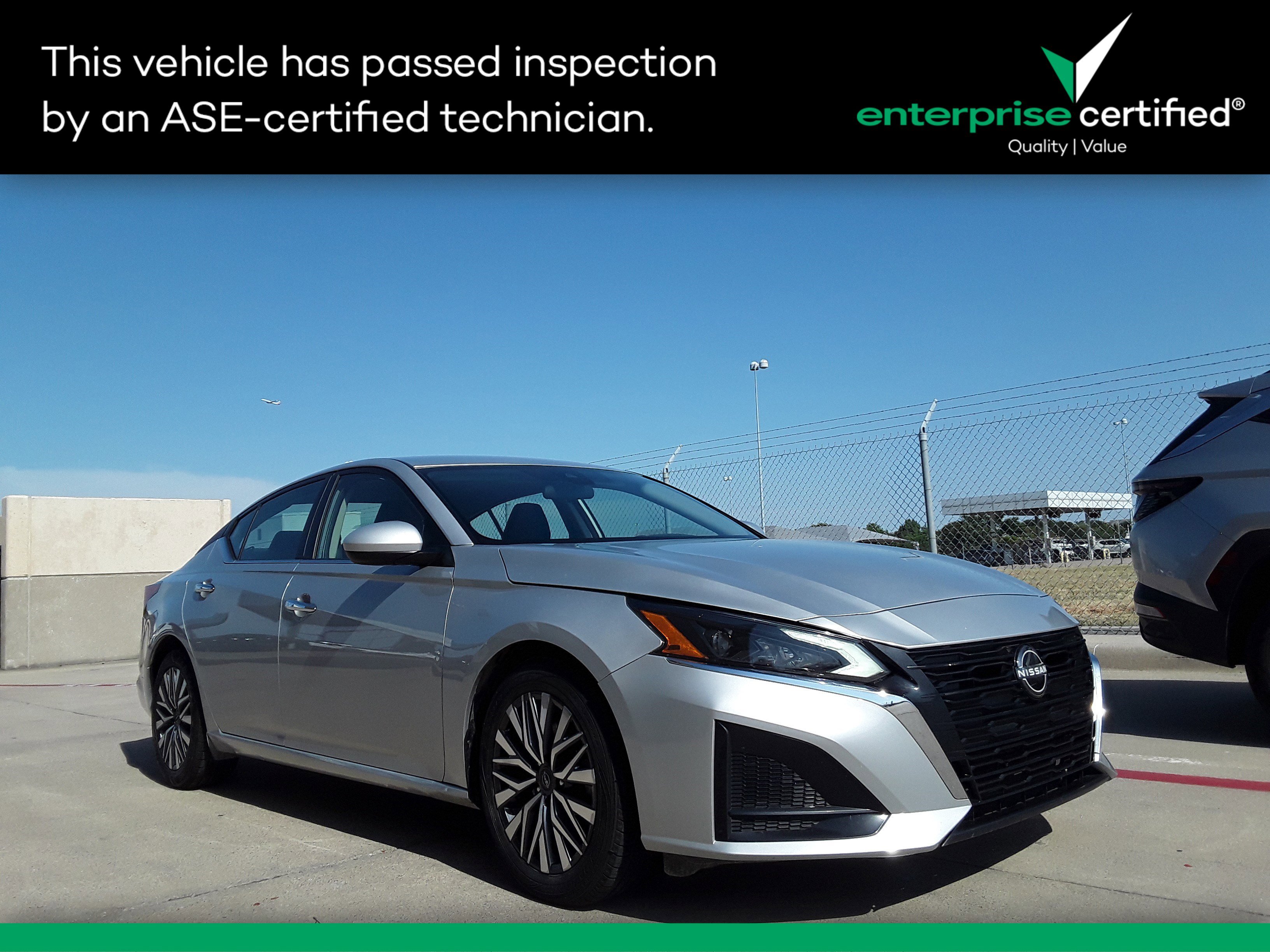 Used 2023 Nissan Altima 2.5 SV Sedan