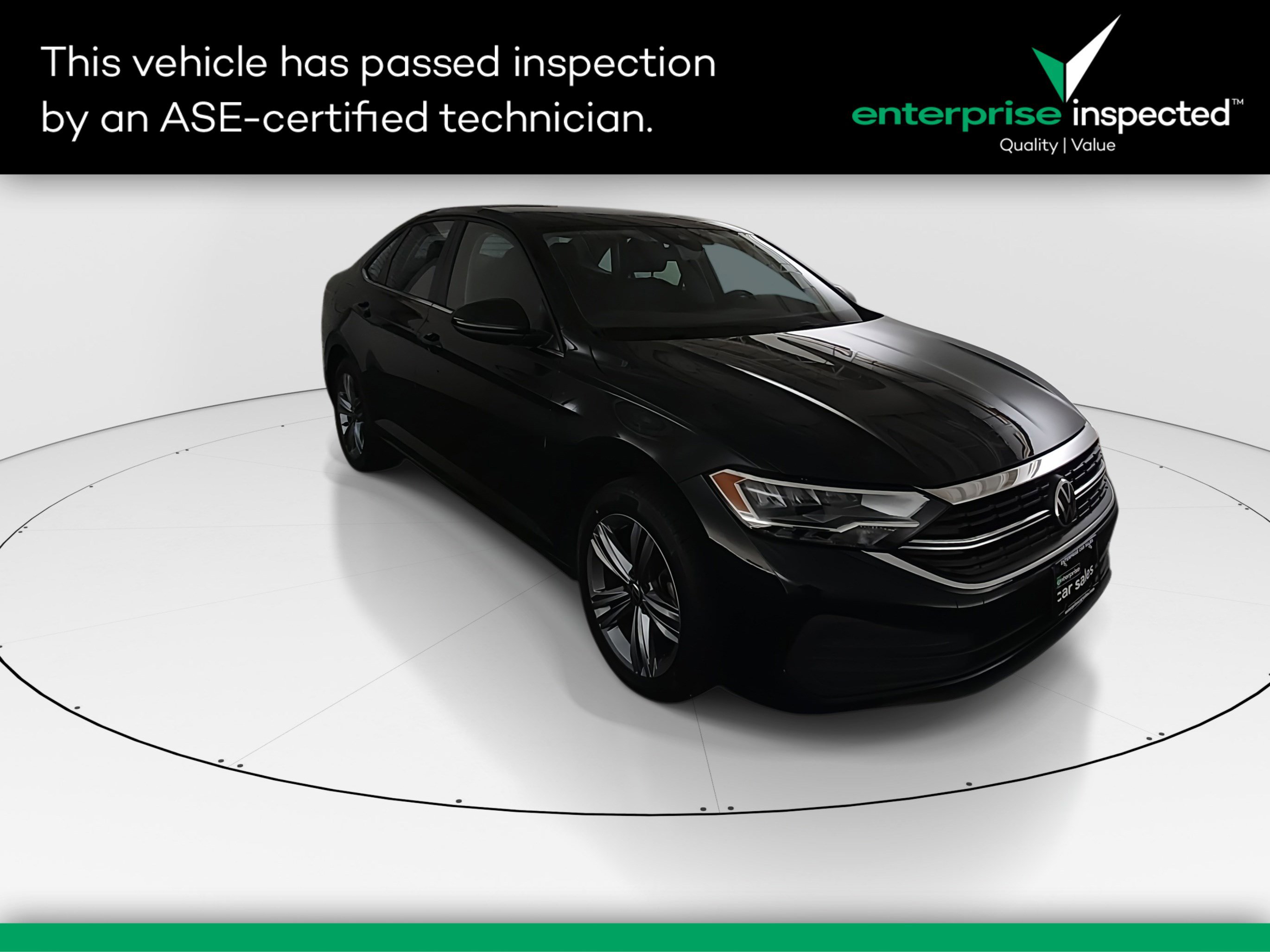 Used 2024 Volkswagen Jetta SE Auto