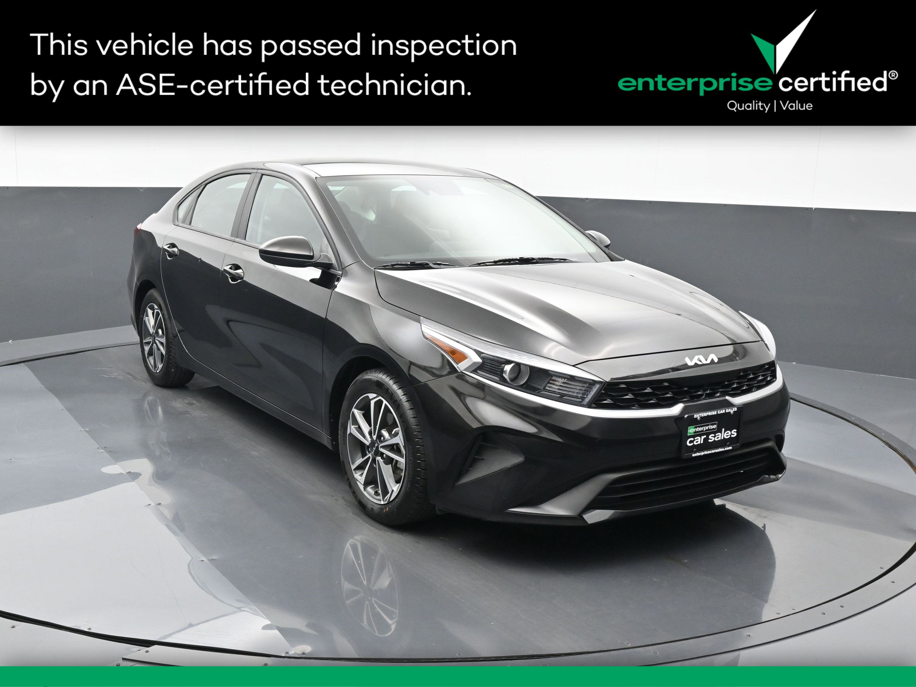 Used 2023 Kia Forte LXS IVT