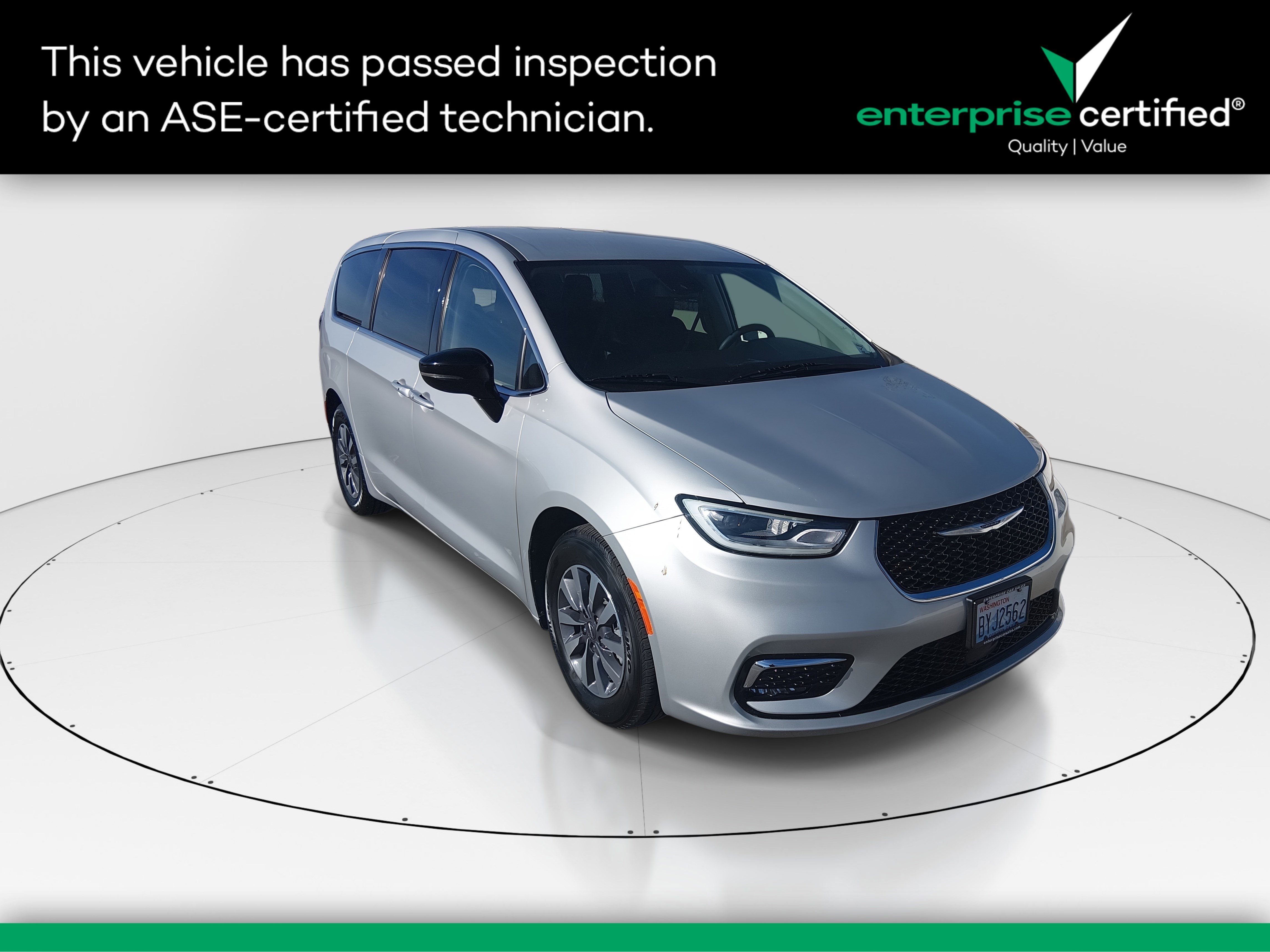 2024 Chrysler Pacifica PHEV