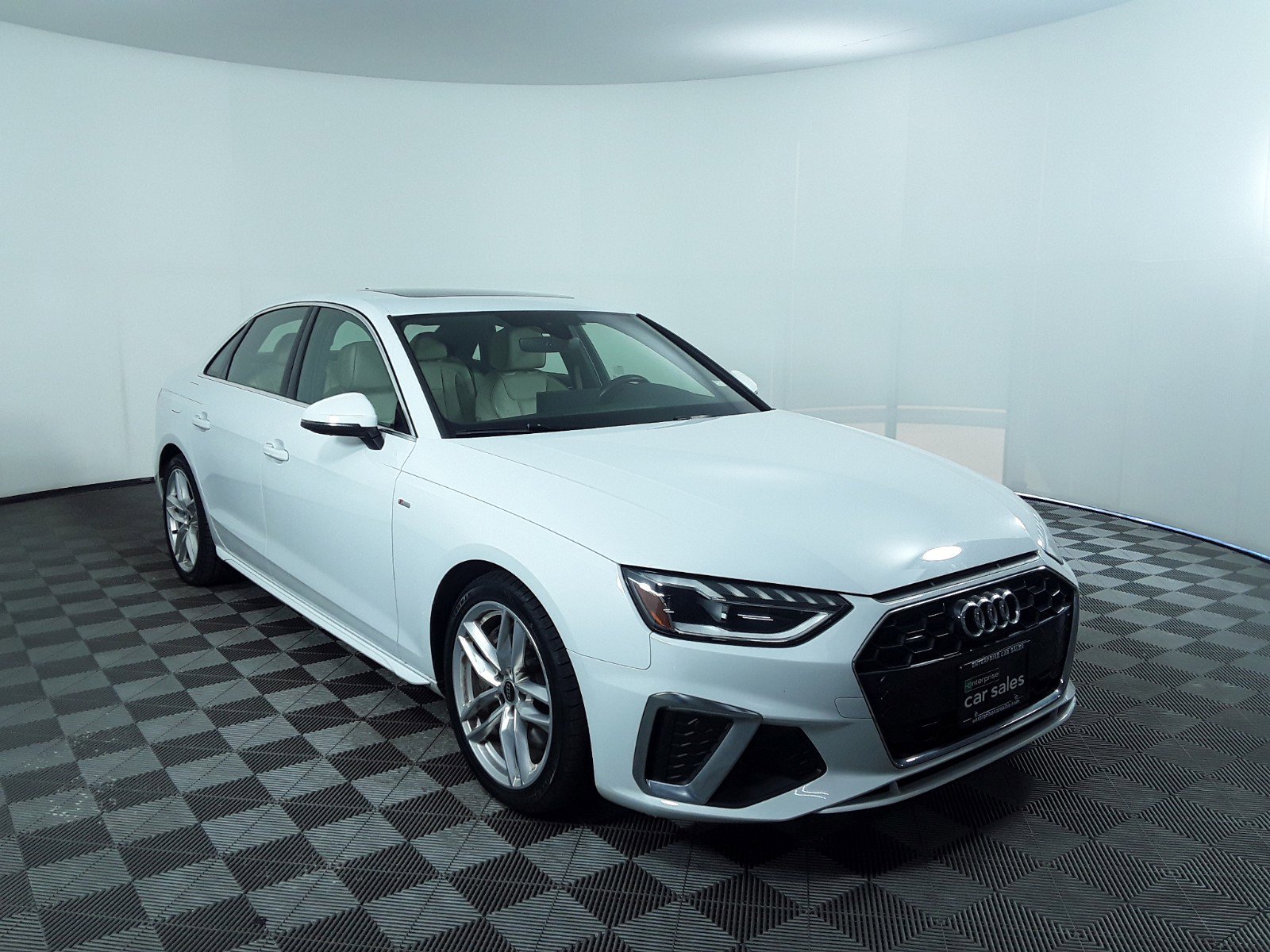 2023 Audi A4 Sedan S line Premium Plus 45 TFSI quattro