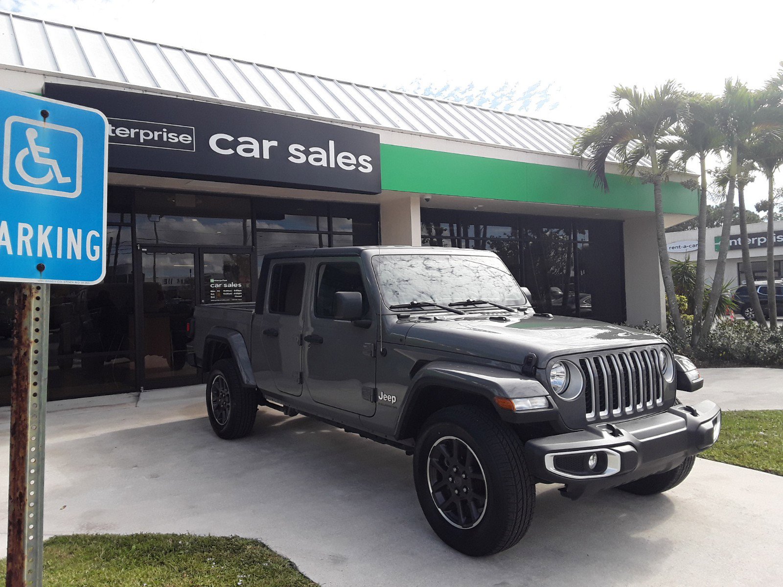 2023 Jeep Gladiator