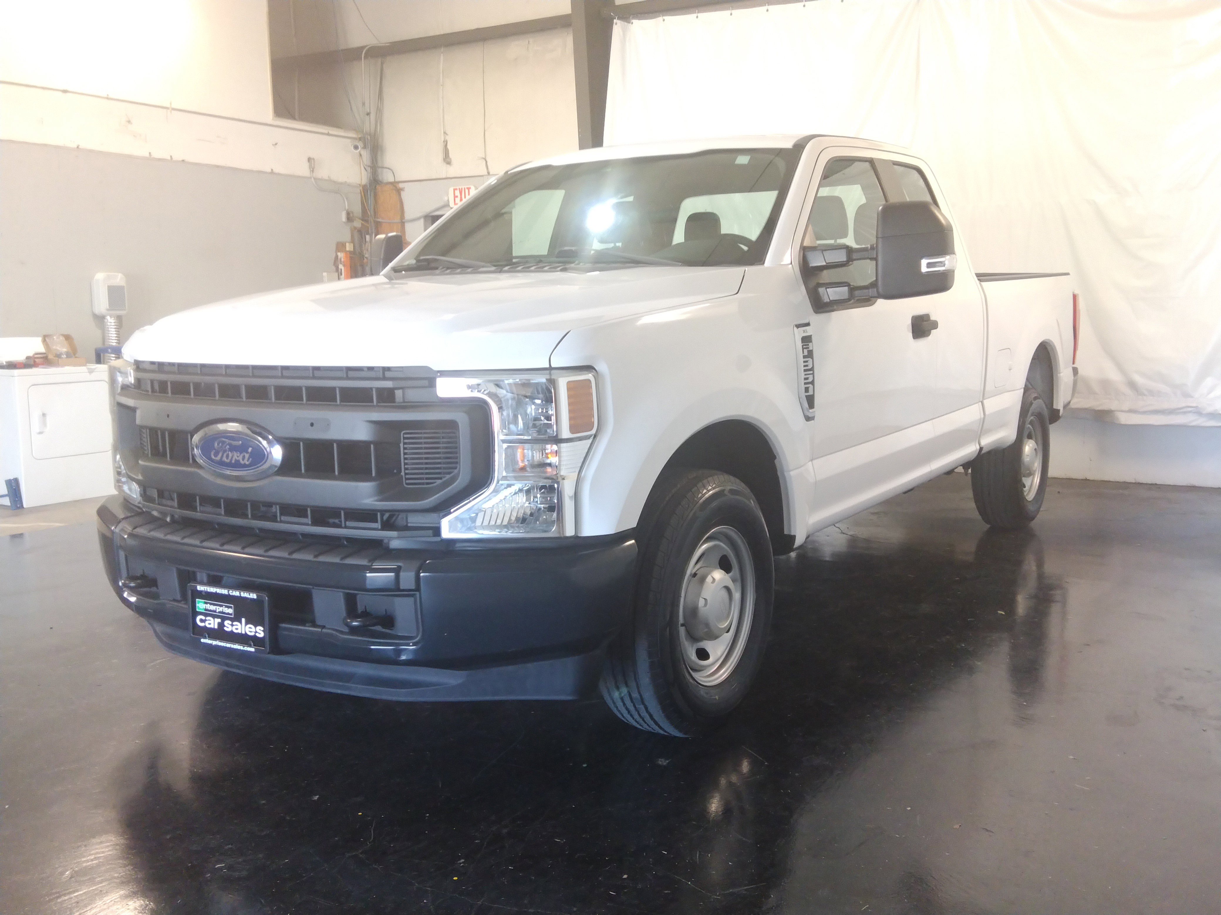 Image of Used 2020 Ford Super Duty F-350 SRW XL 2WD SuperCab 6.75' Box