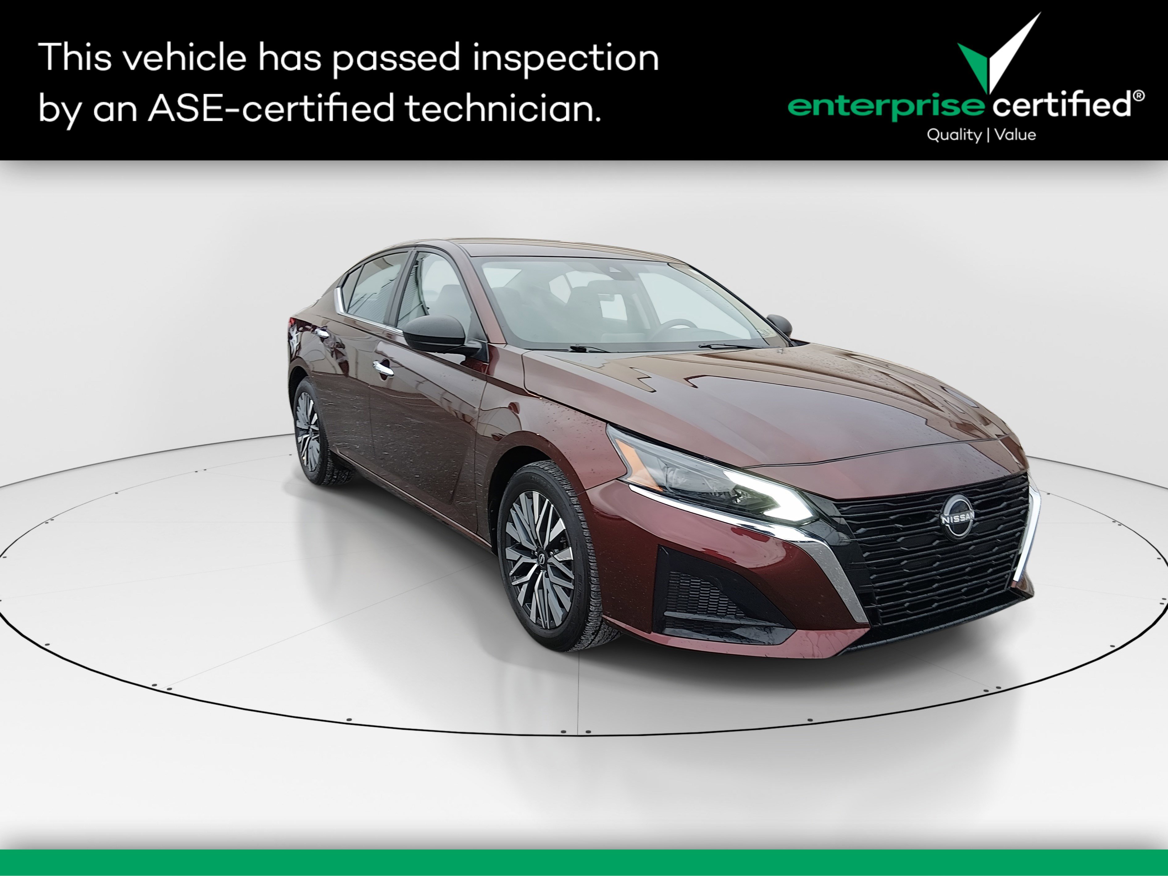 2024 Nissan Altima SV's photo