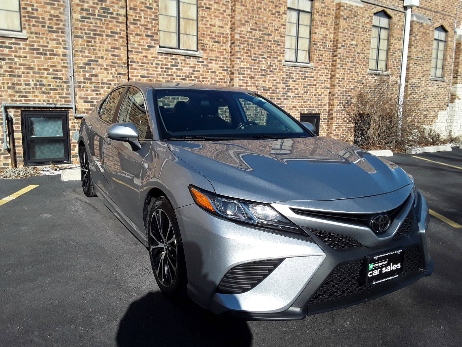 2019 Toyota Camry SE Auto