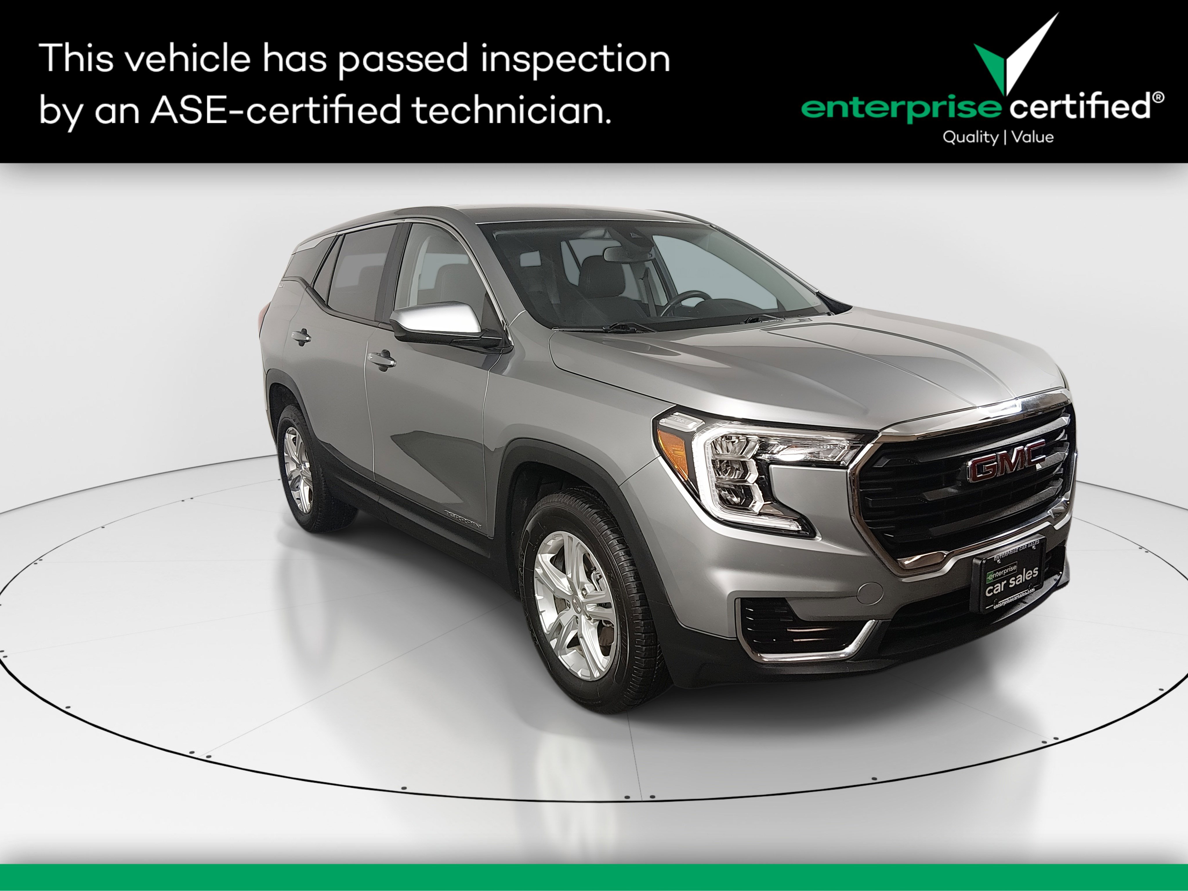 2024 GMC Terrain SLE's photo