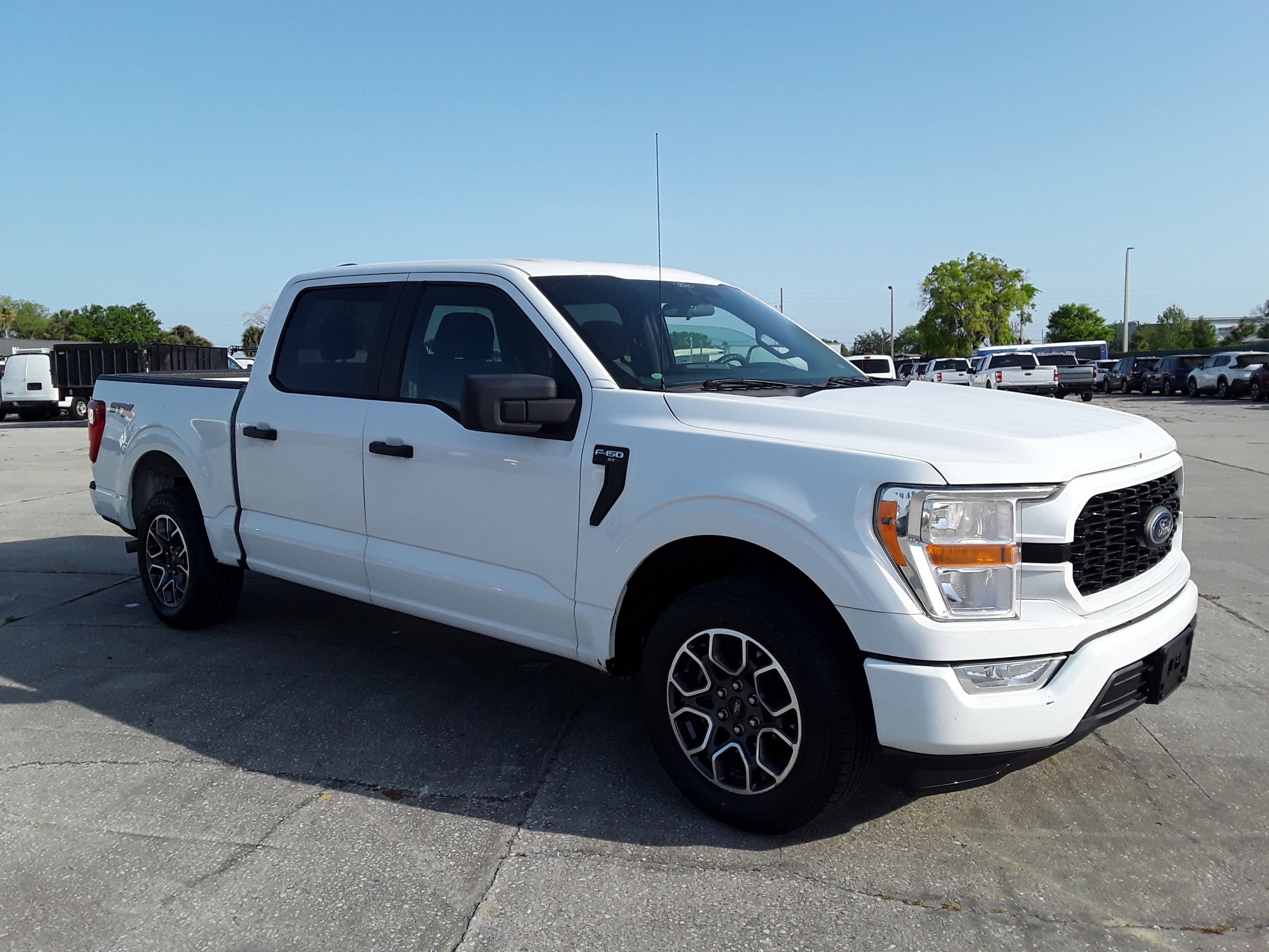 2021 Ford F-150 XL 2WD SuperCrew 5.5' Box