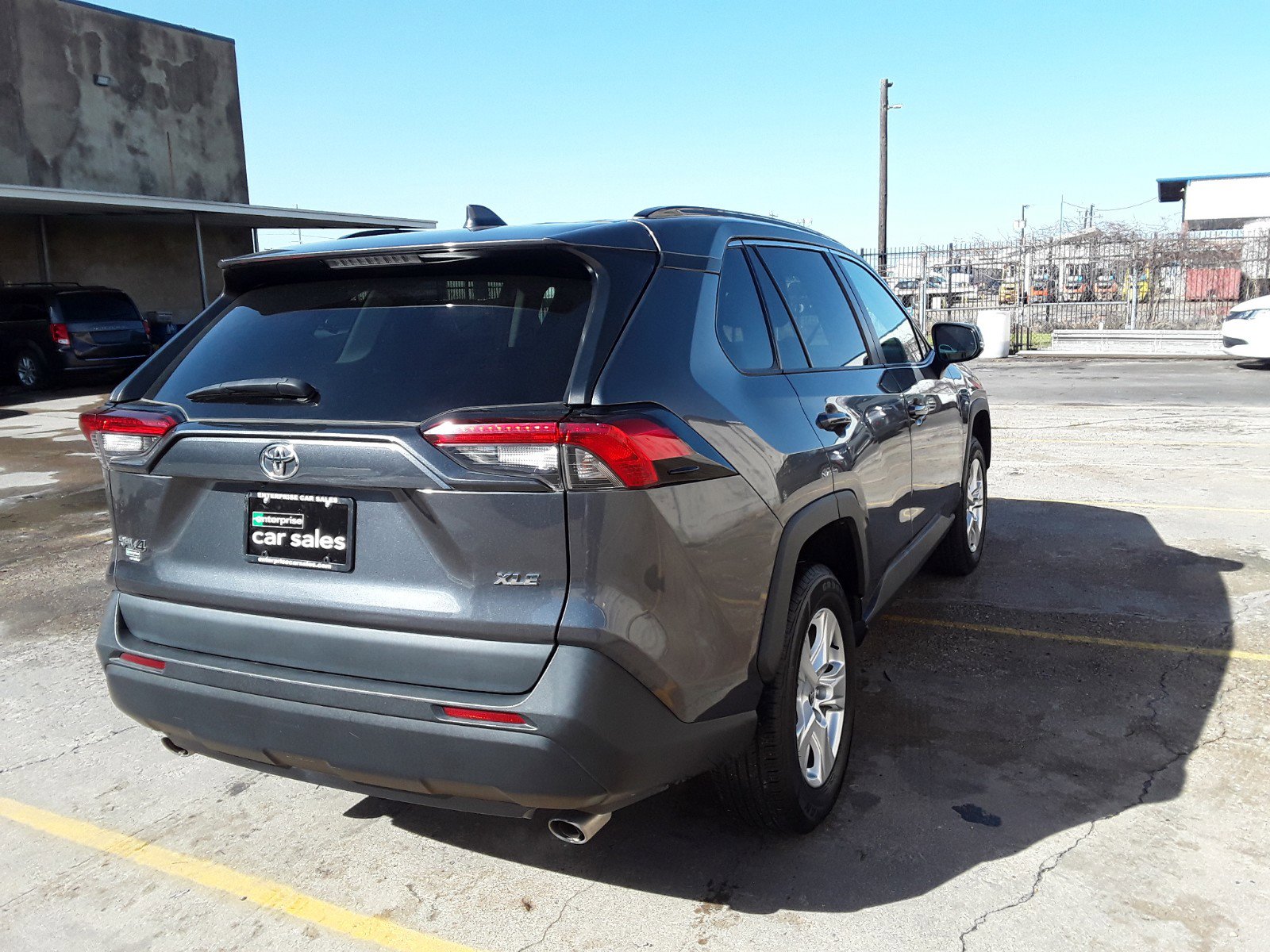 2021 Toyota RAV4 XLE FWD