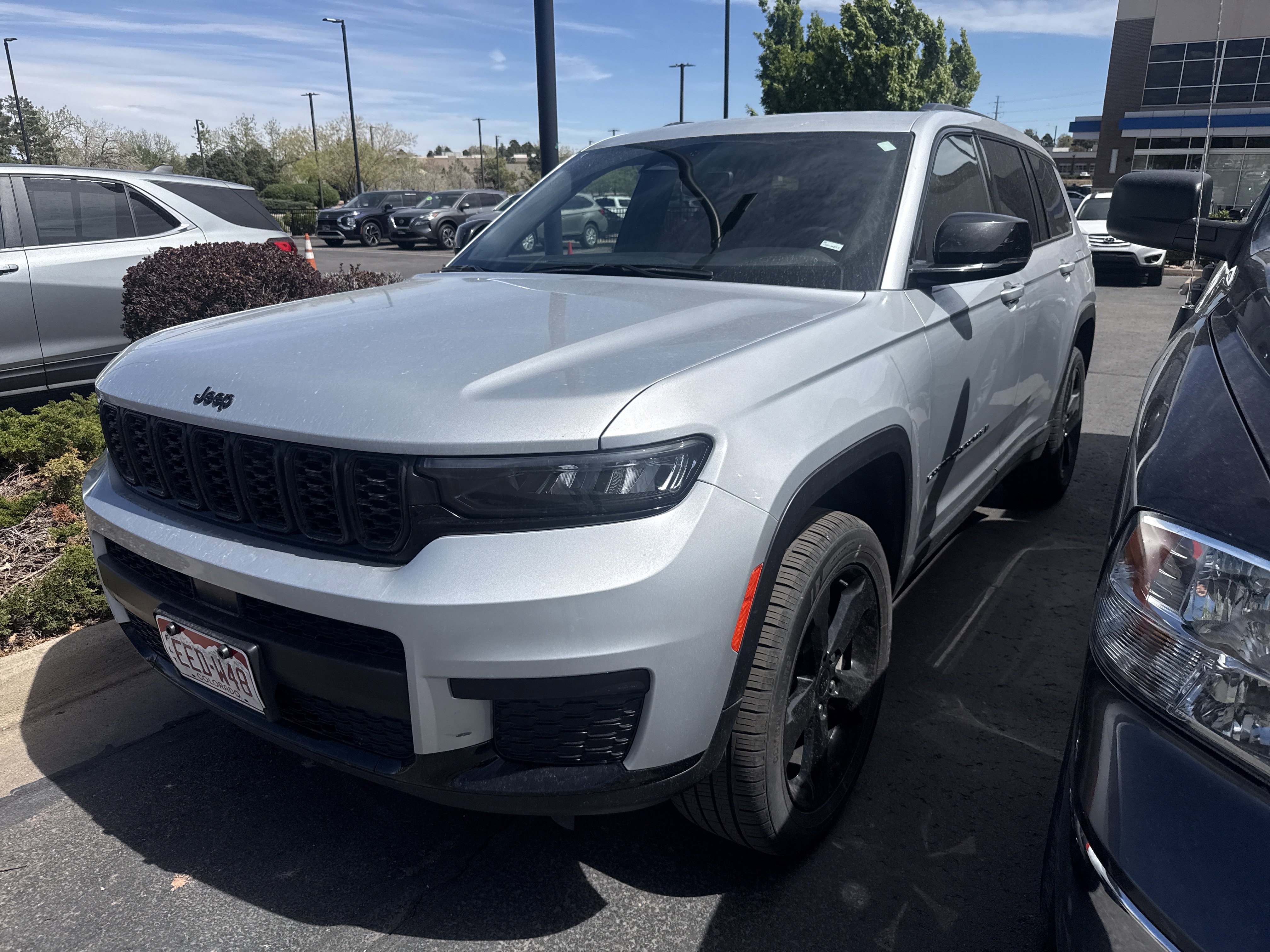 Used 2023 Jeep Grand Cherokee L Altitude 4x4