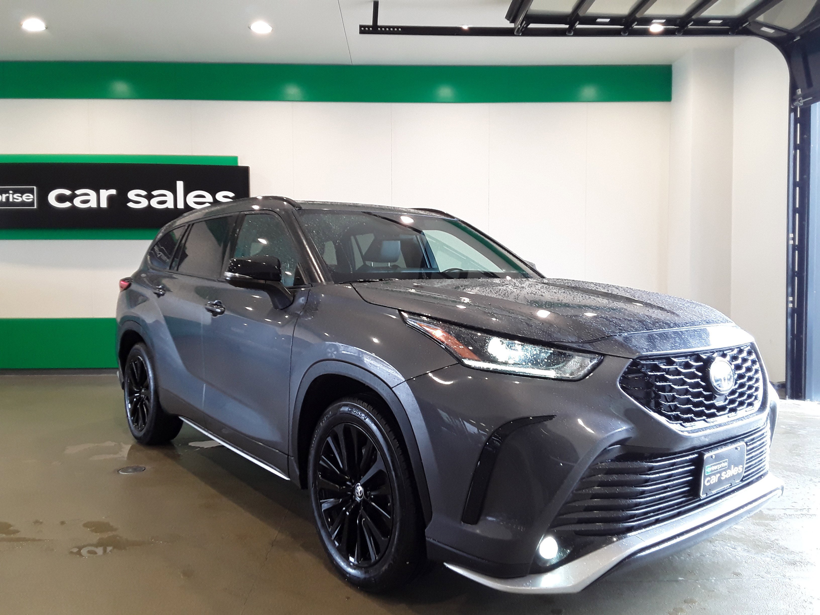 2023 Toyota Highlander XSE FWD