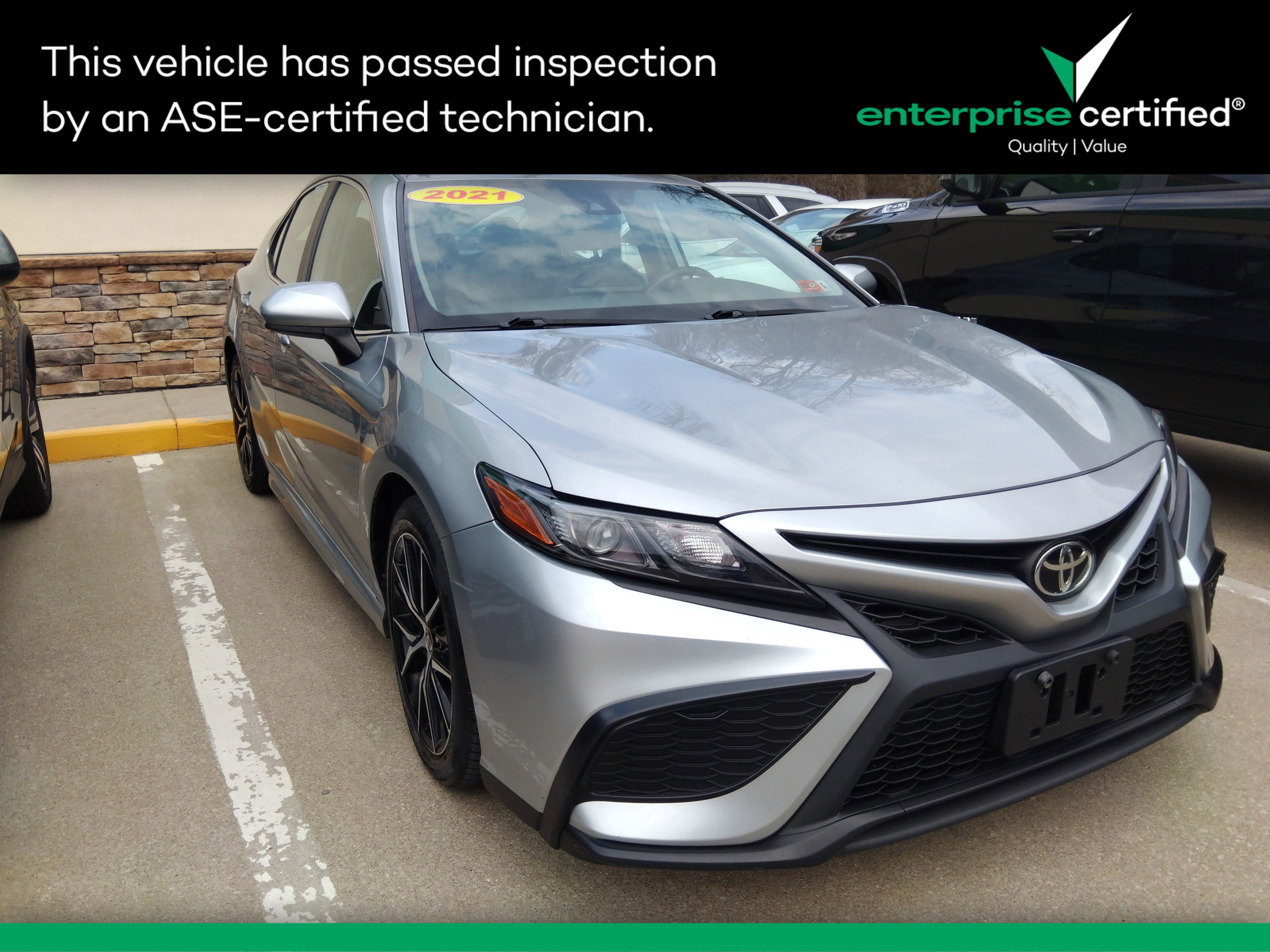 Used 2021 Toyota Camry SE Auto