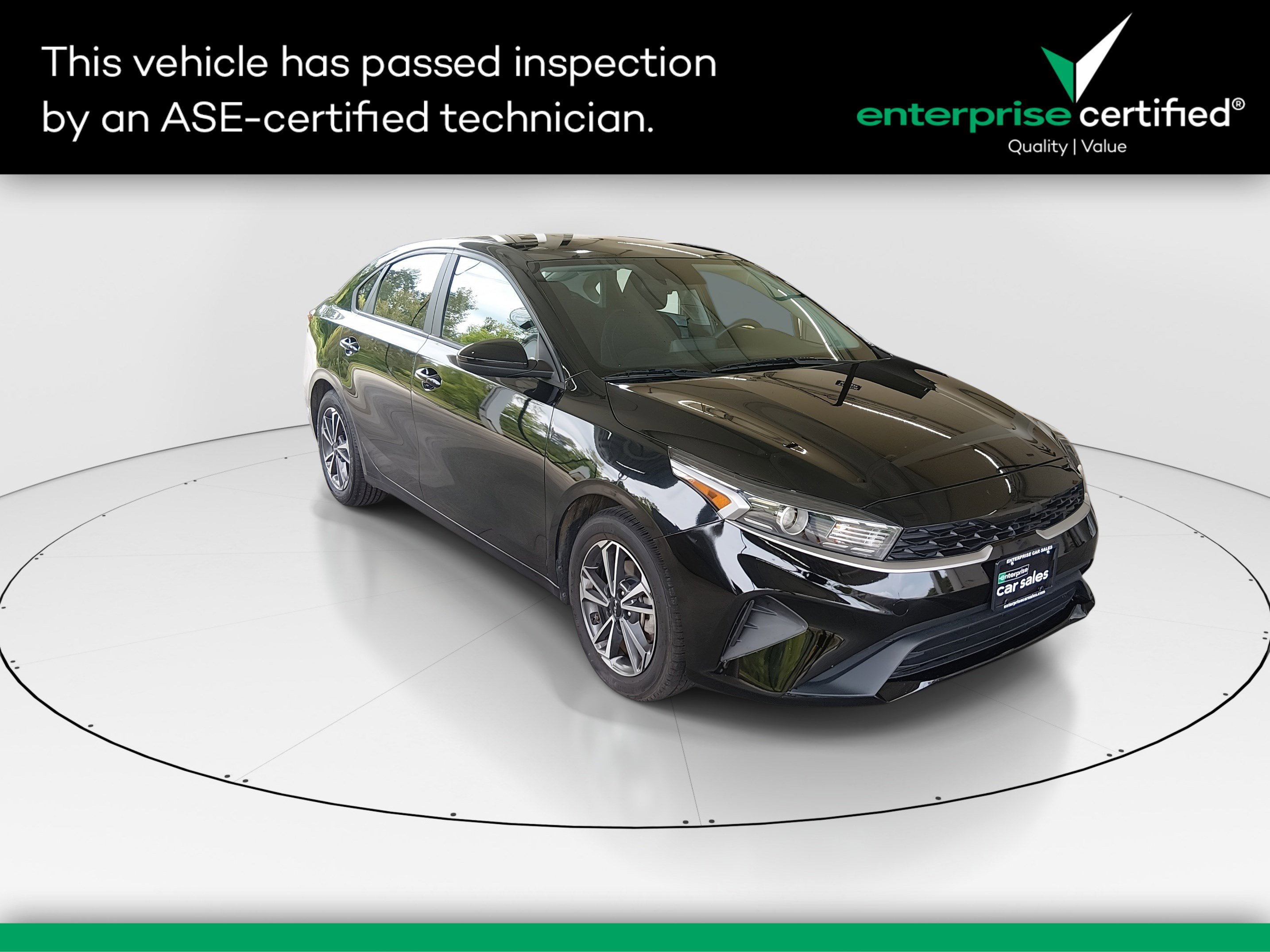 Used 2023 Kia Forte LXS IVT