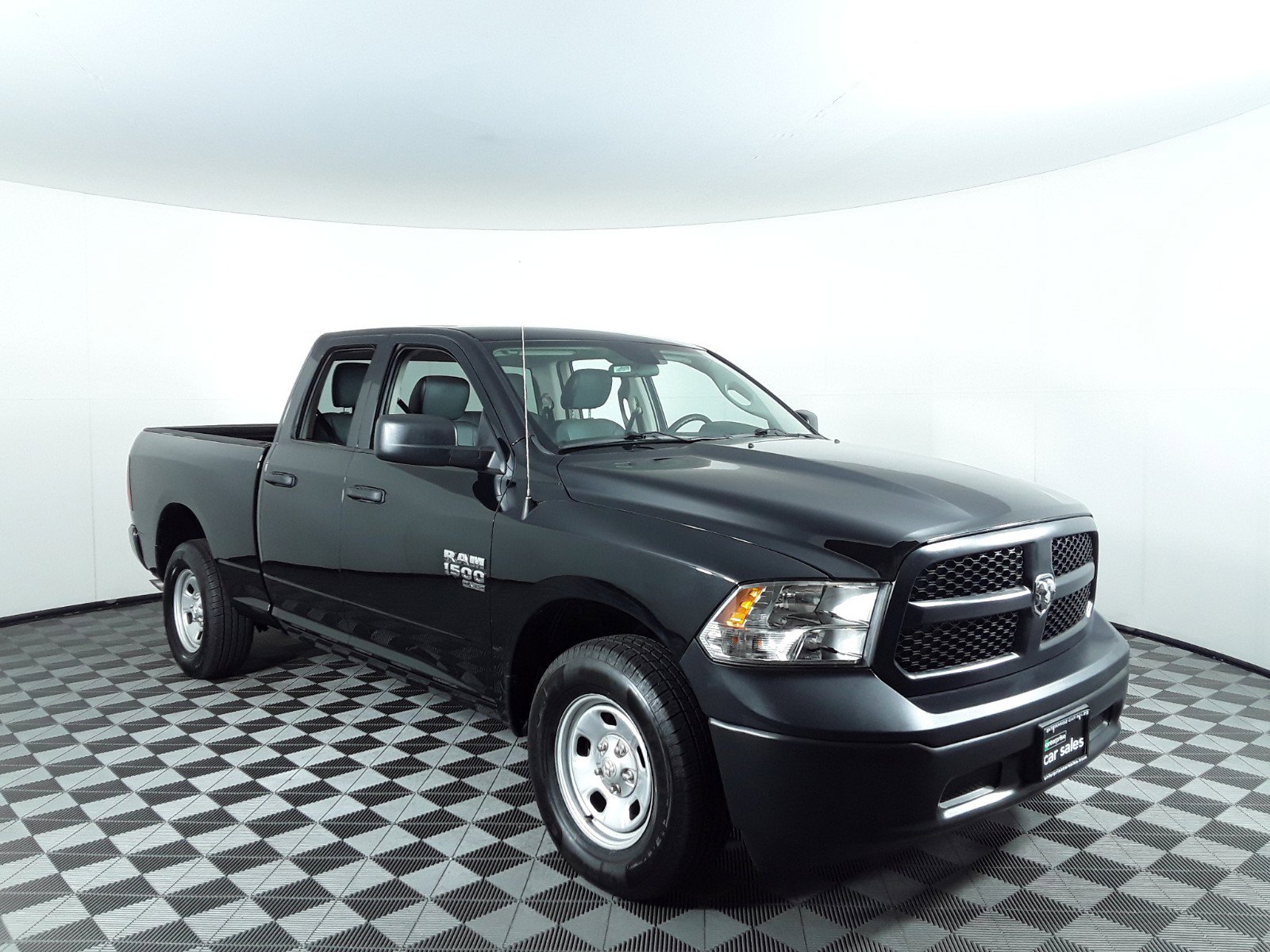 2023 Ram 1500 Classic Tradesman 4x4 Quad Cab 6'4